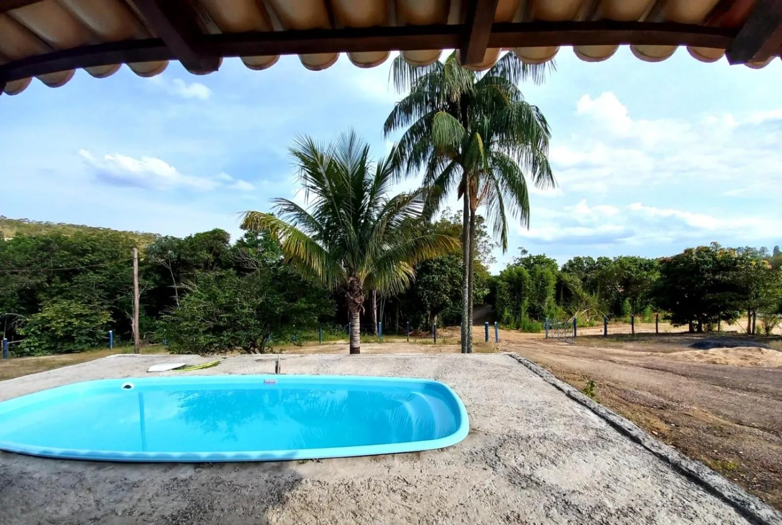 Swimming pool in RANCHO PÉ DA SERRA