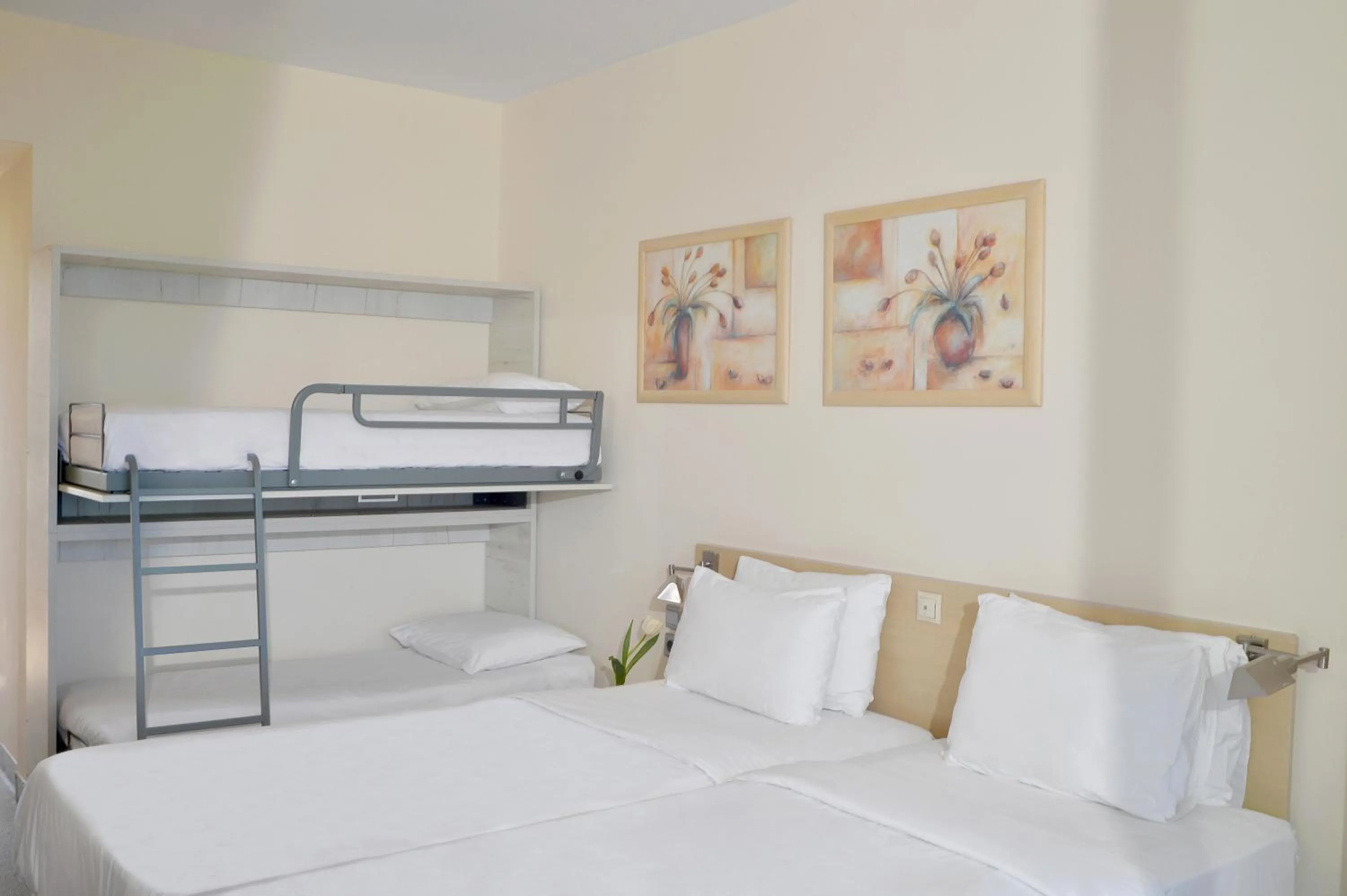 Bed in Airotel Achaia Beach