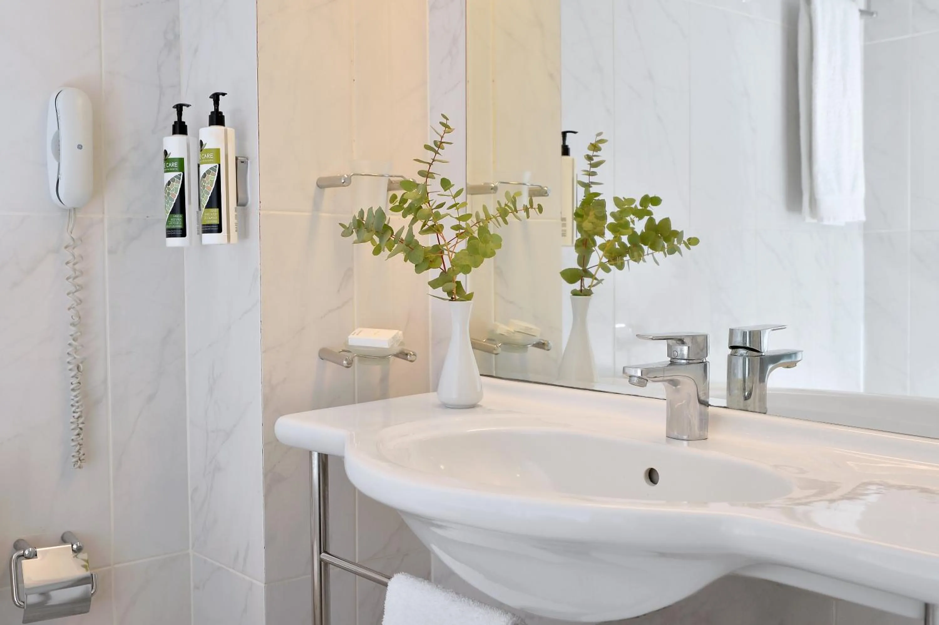 Bathroom in Airotel Achaia Beach