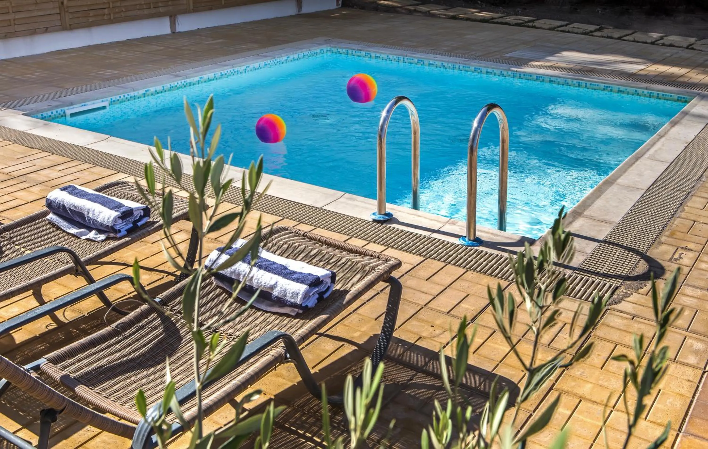 Swimming pool in Airotel Achaia Beach