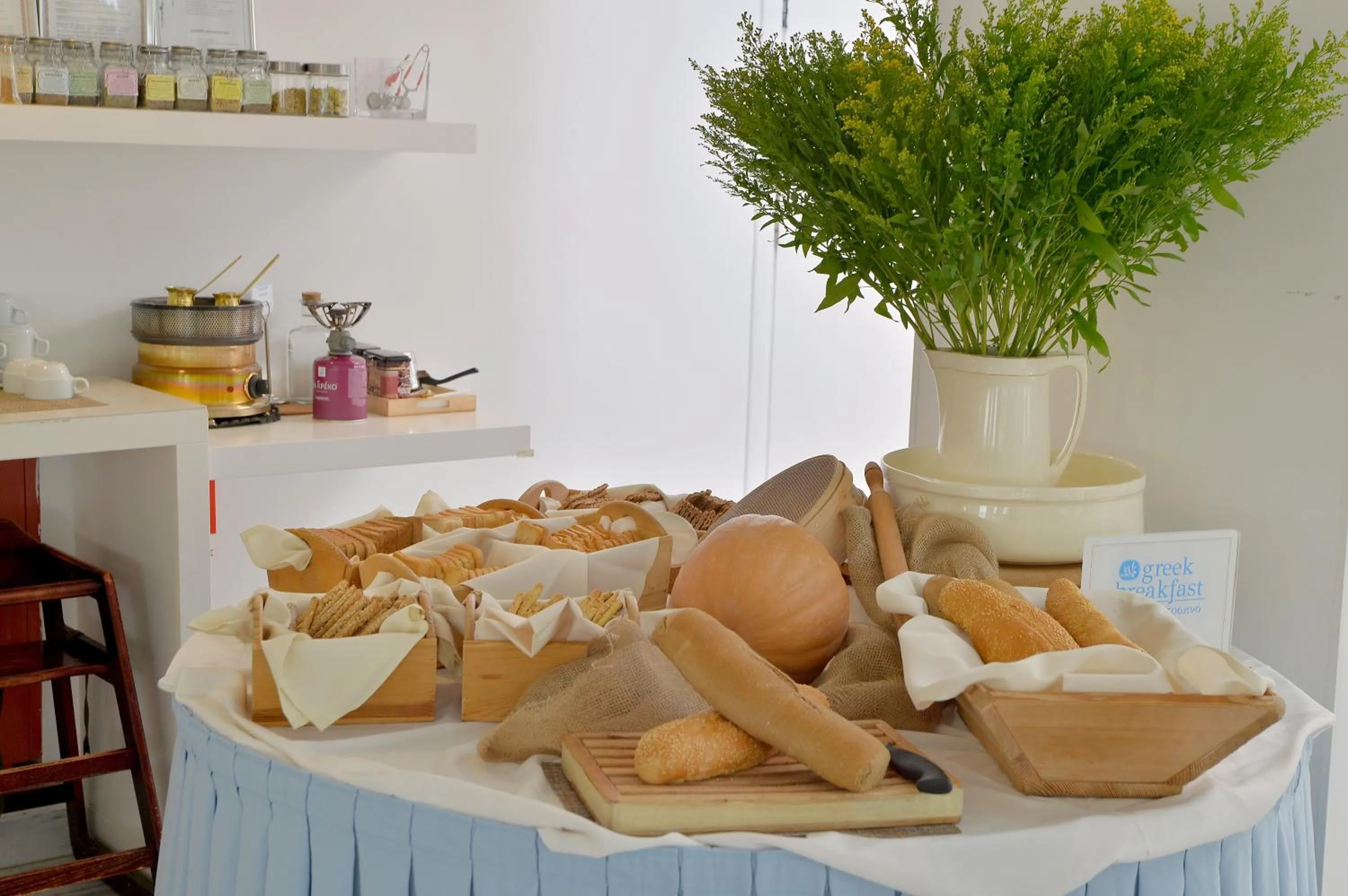 Food and drinks in Airotel Achaia Beach