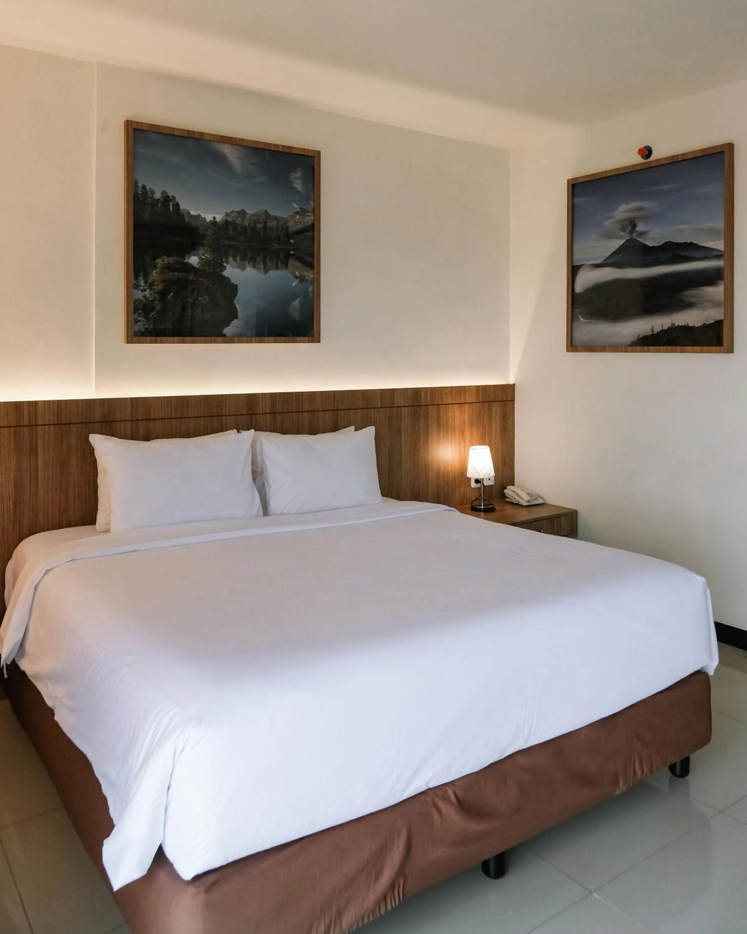 Bed in Horison Inn Antawirya Semarang