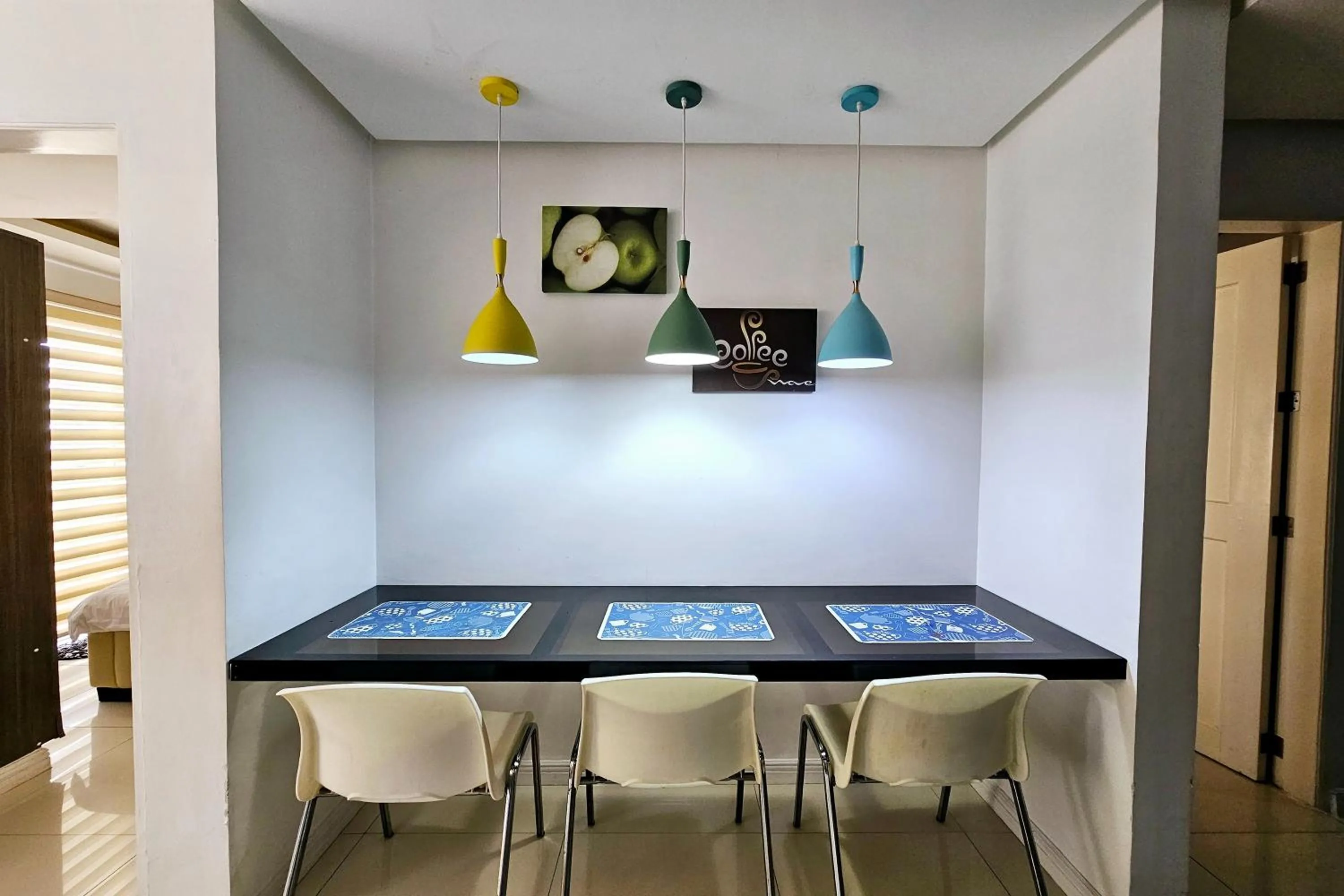 Dining area in Birchtower by Jeizel Manila City