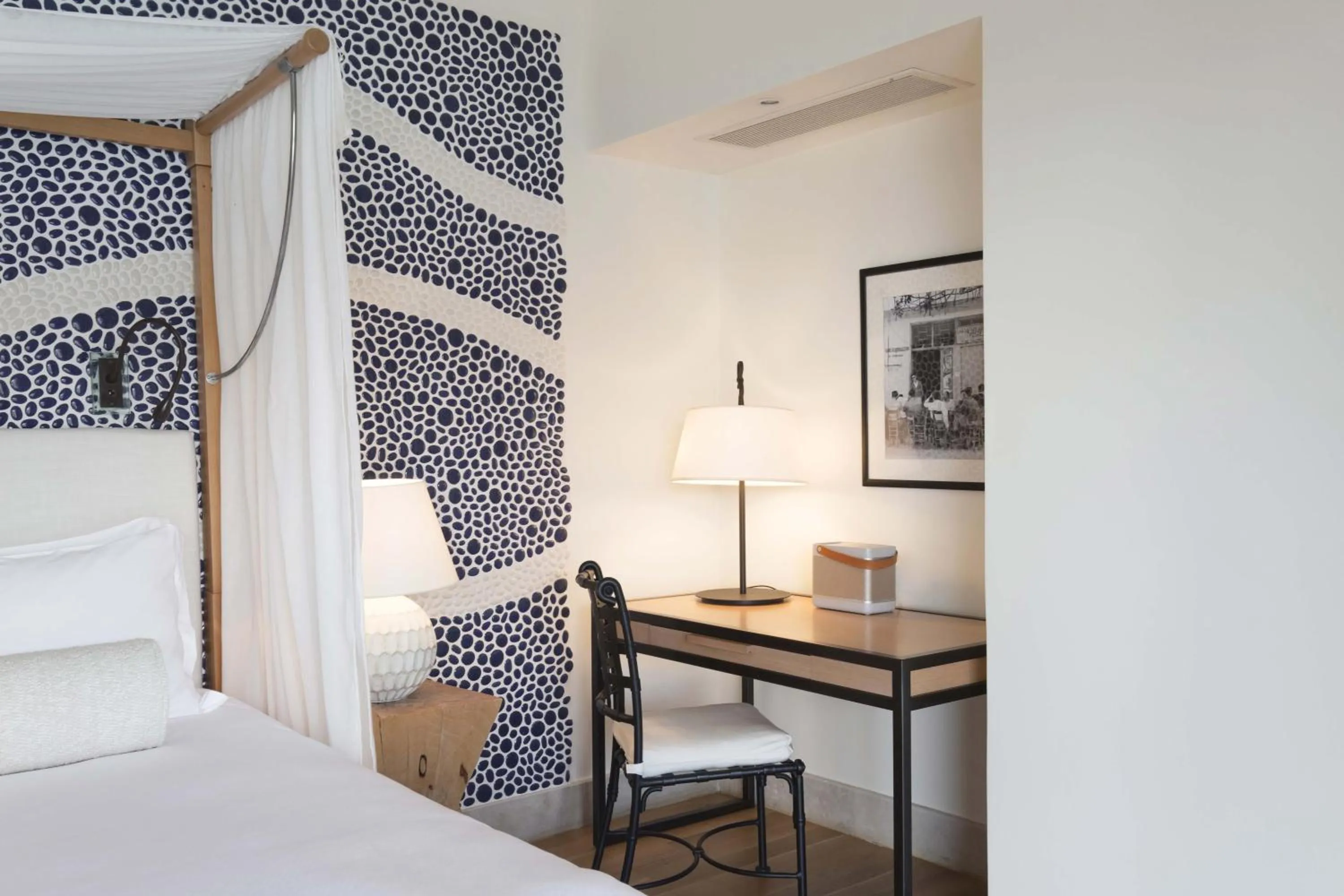 Bed in Phāea Blue - Small Luxury Hotels of the World