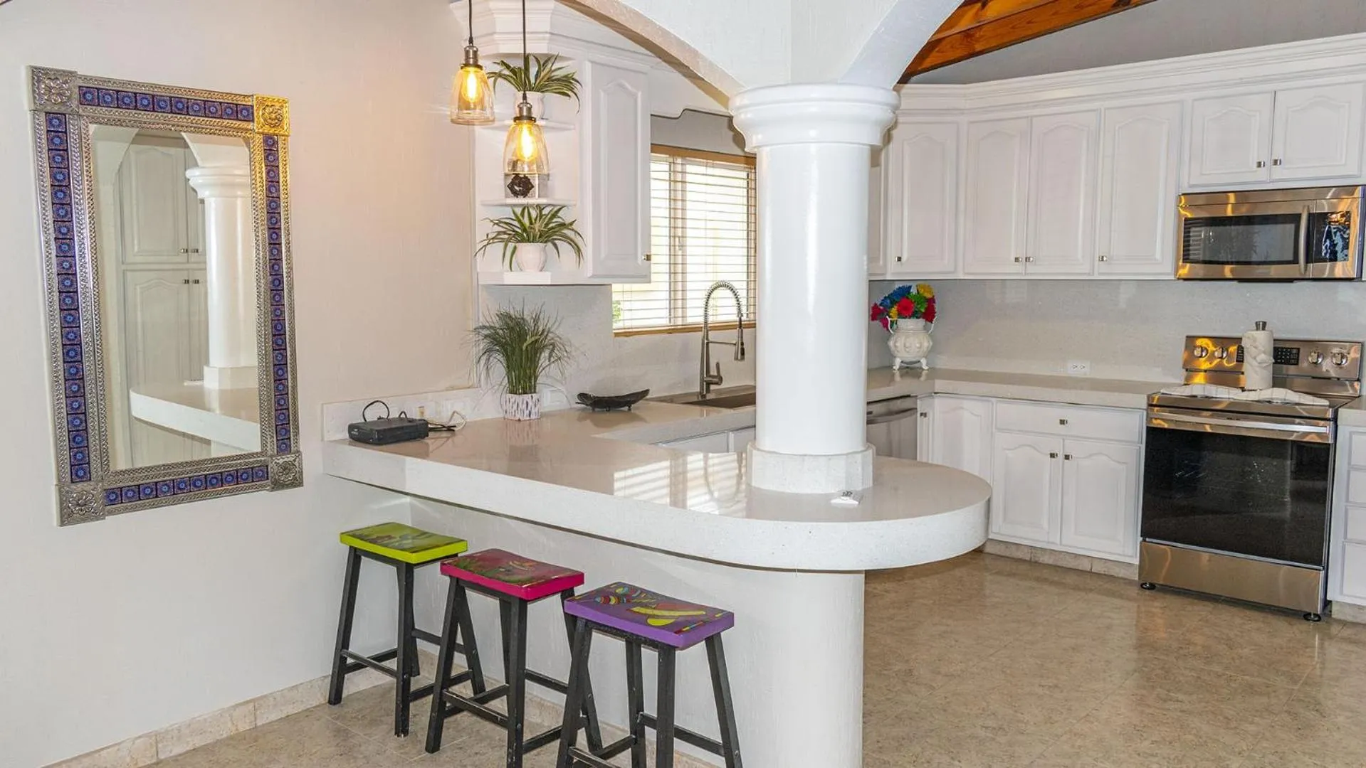 Stunning 3 Bedroom Beach Villa on Sandy Beach at Las Palmas Beachfront Resort V-16 villa