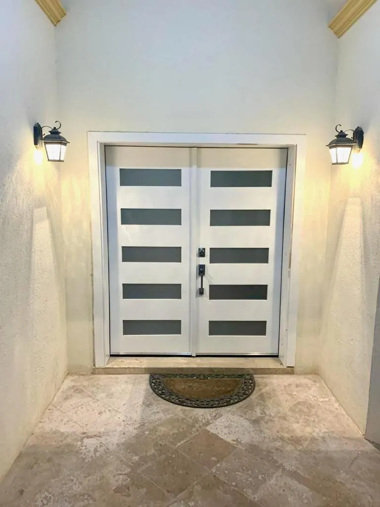 Stunning 3 Bedroom Beach Villa on Sandy Beach at Las Palmas Beachfront Resort V-16 villa