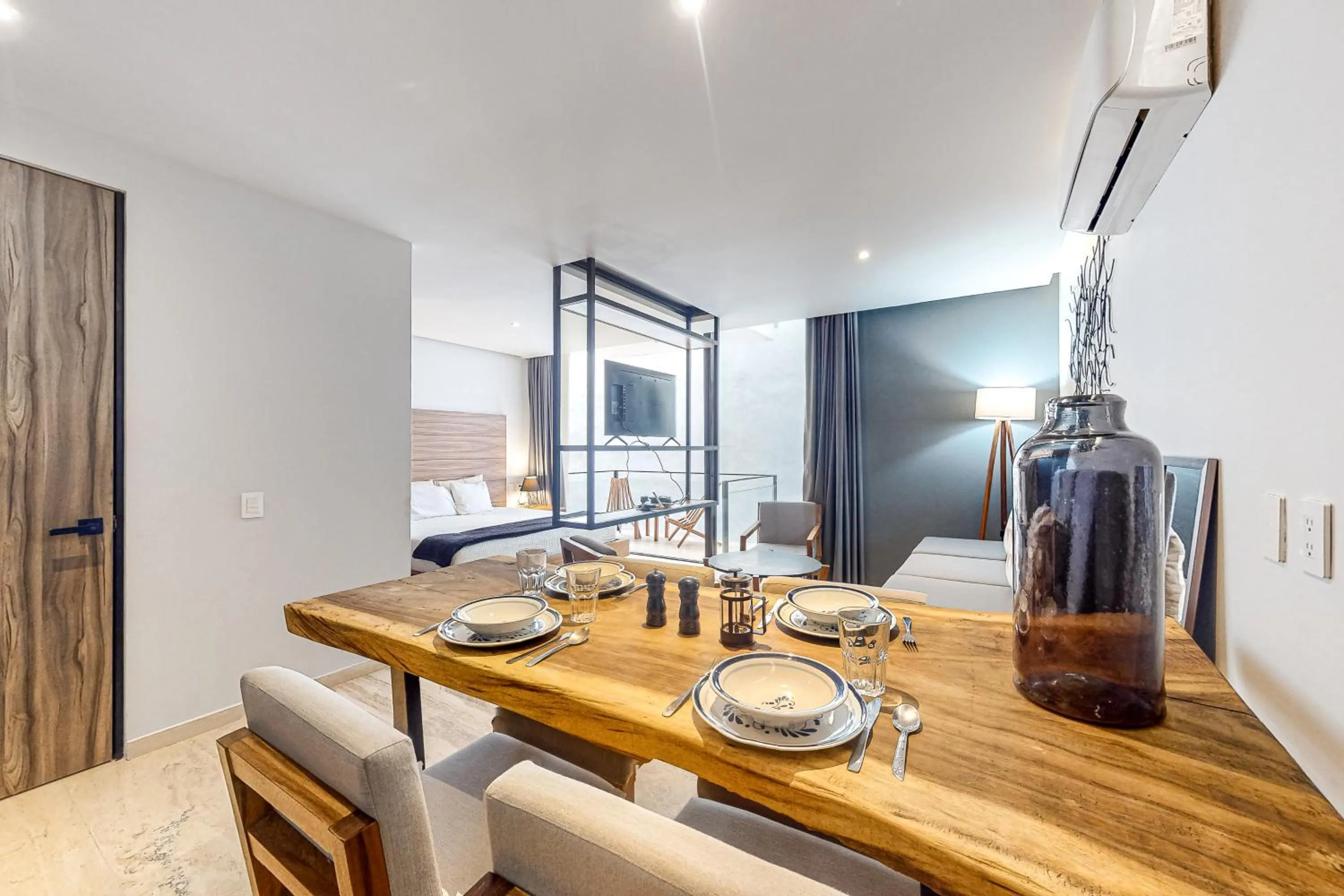 Kaab South Beach #309