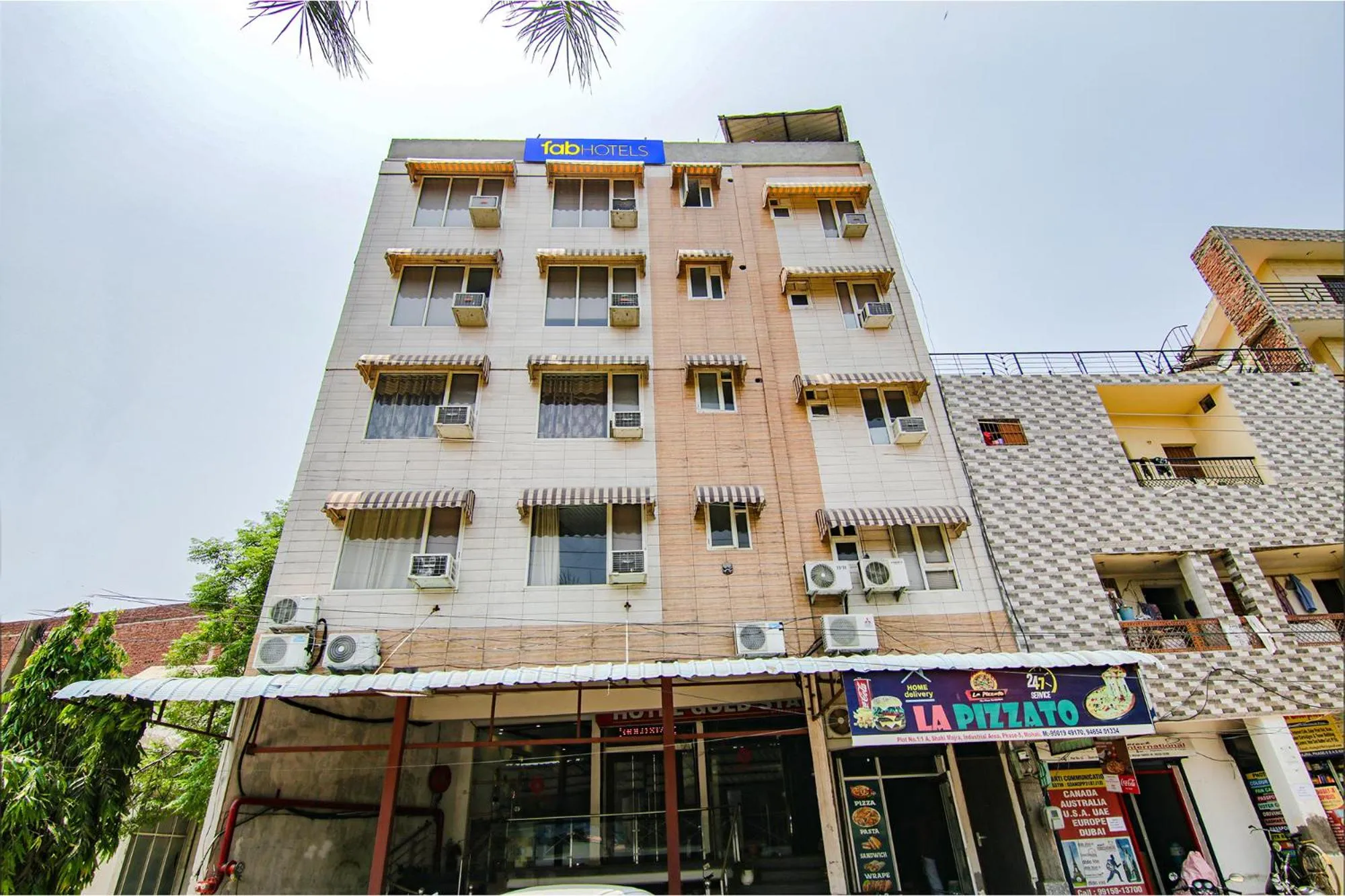 Property building in FabHotel GS