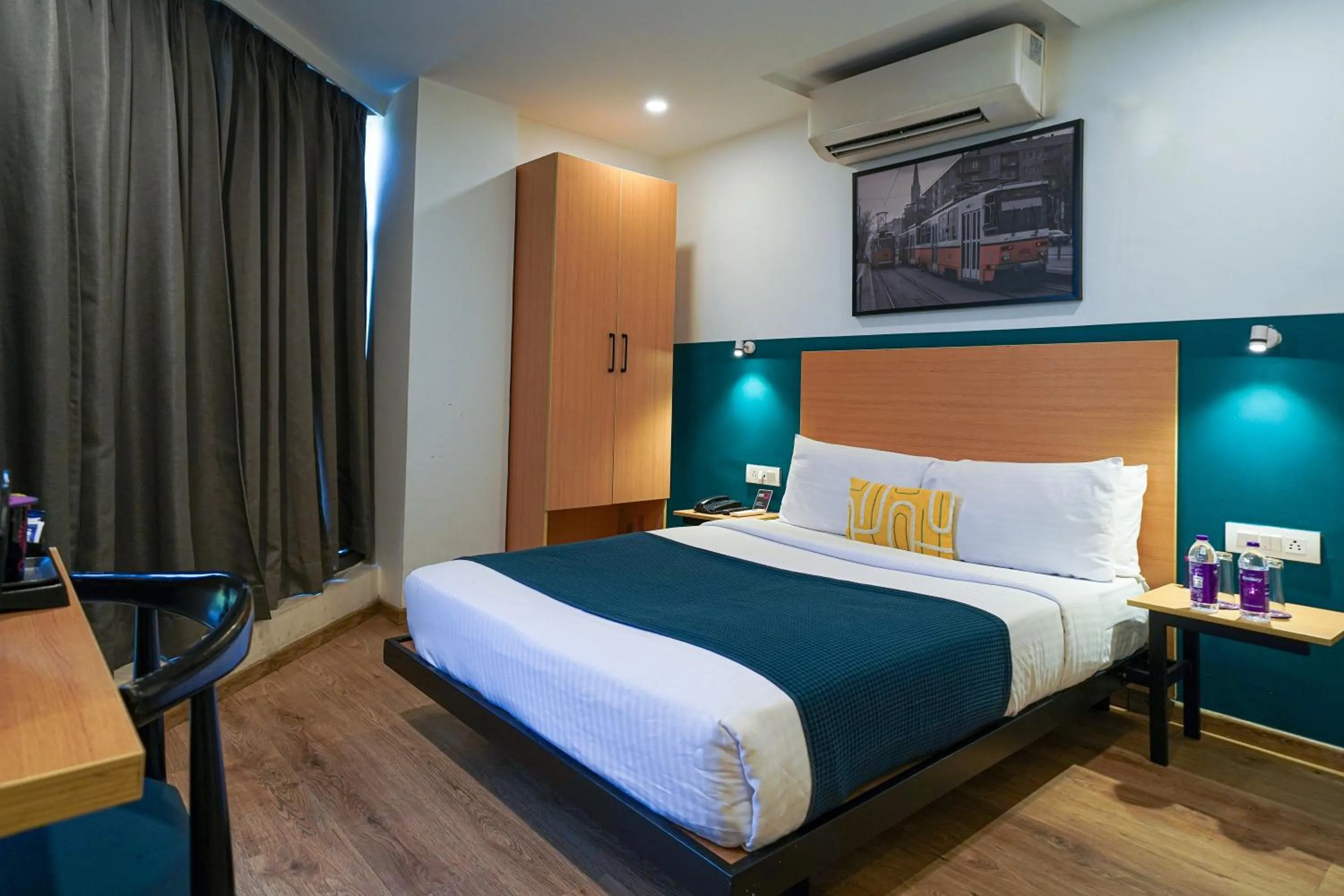 Bed in Olive Zip Richmond Circle by Embassy Group