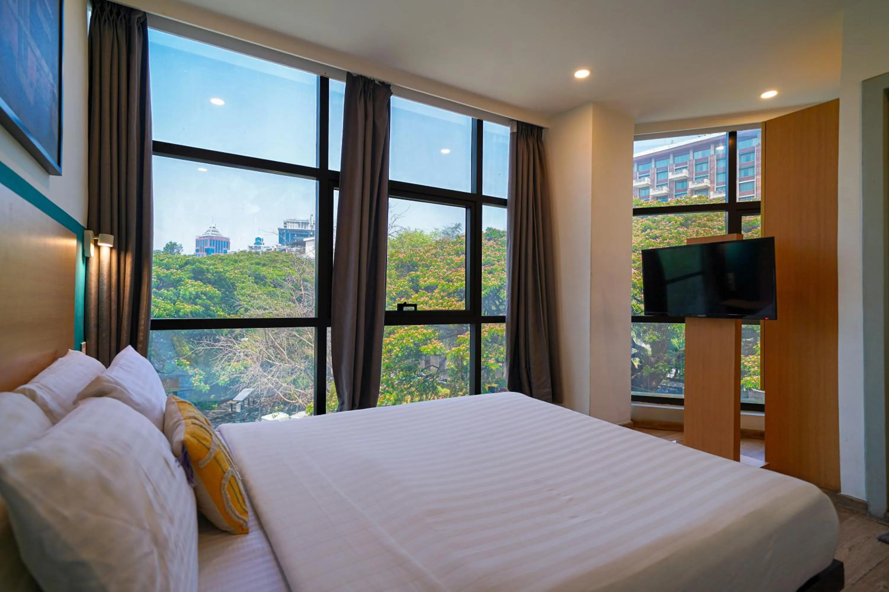 Bed in Olive Zip Richmond Circle by Embassy Group