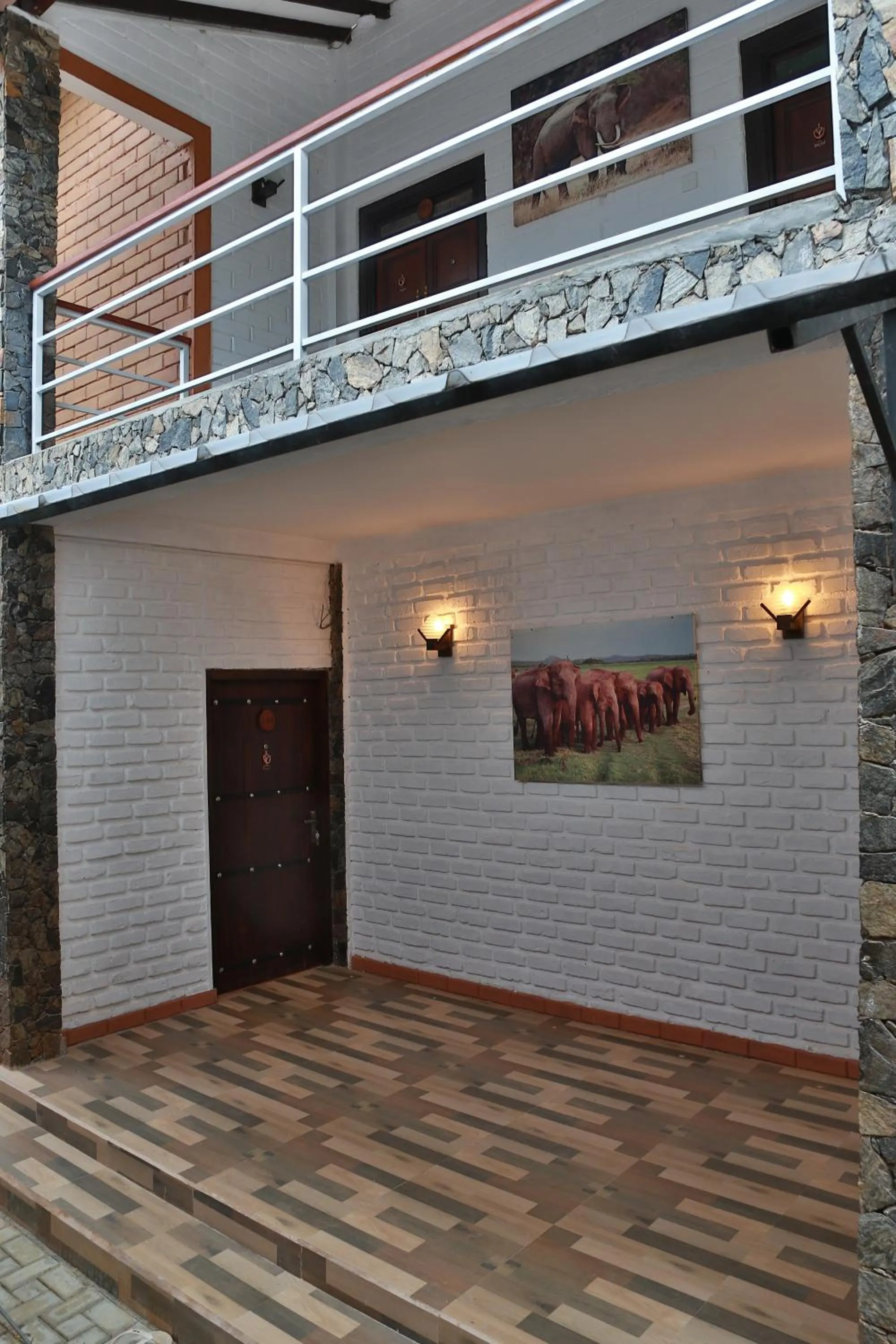 Property building in Tepraas Sigiriya