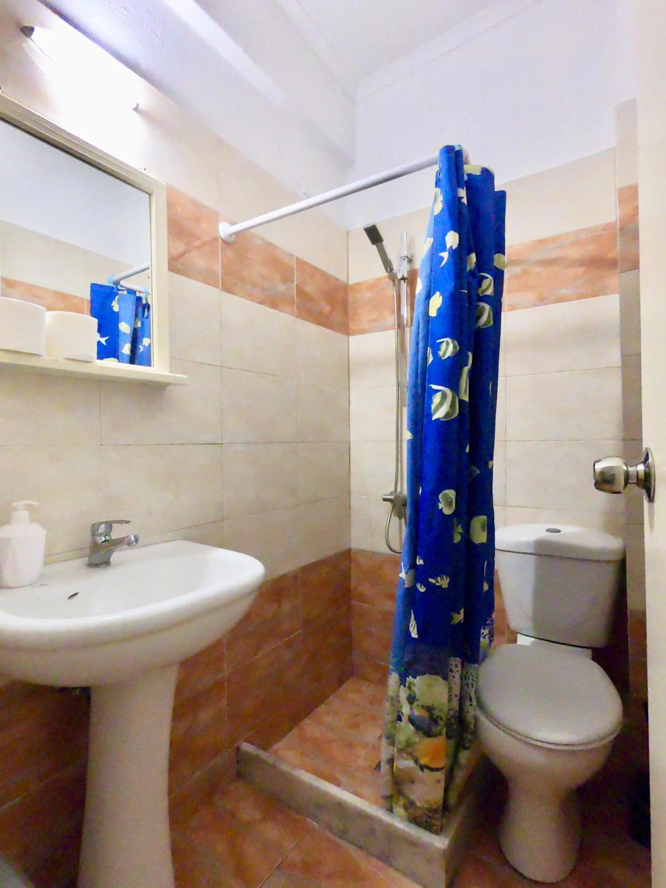 Bathroom in Anny Studios & Rooms Perissa Beach