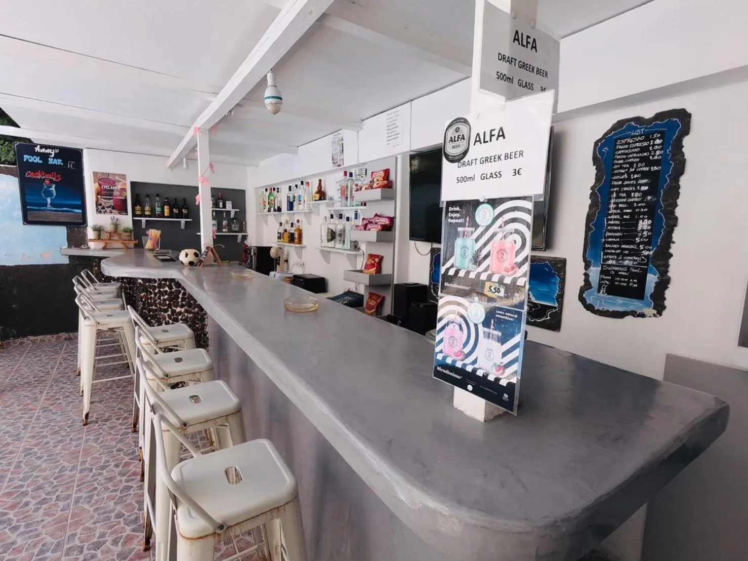 Swimming pool in Anny Studios & Rooms Perissa Beach