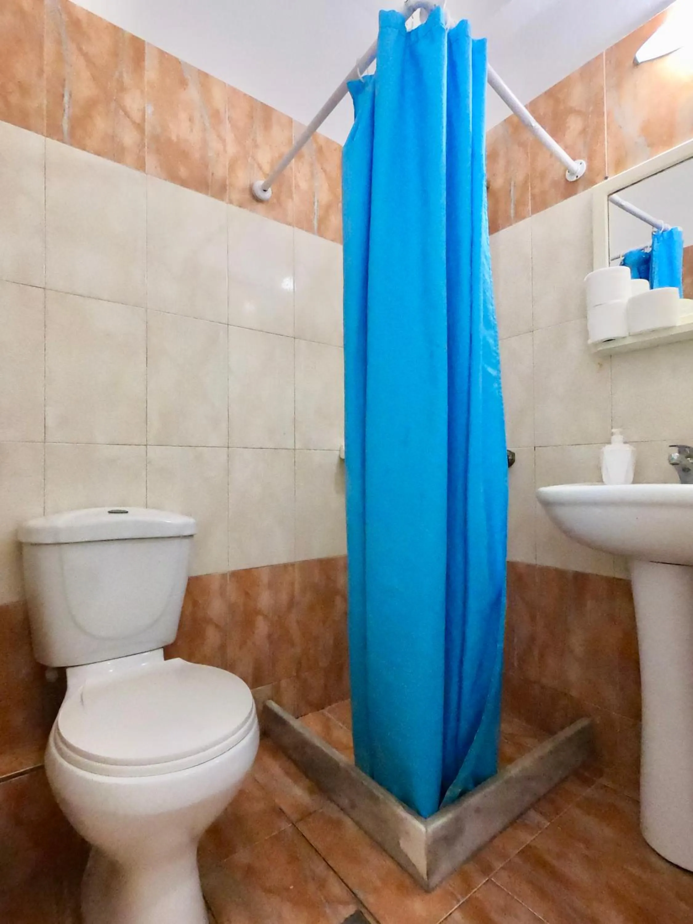 Bathroom in Anny Studios & Rooms Perissa Beach