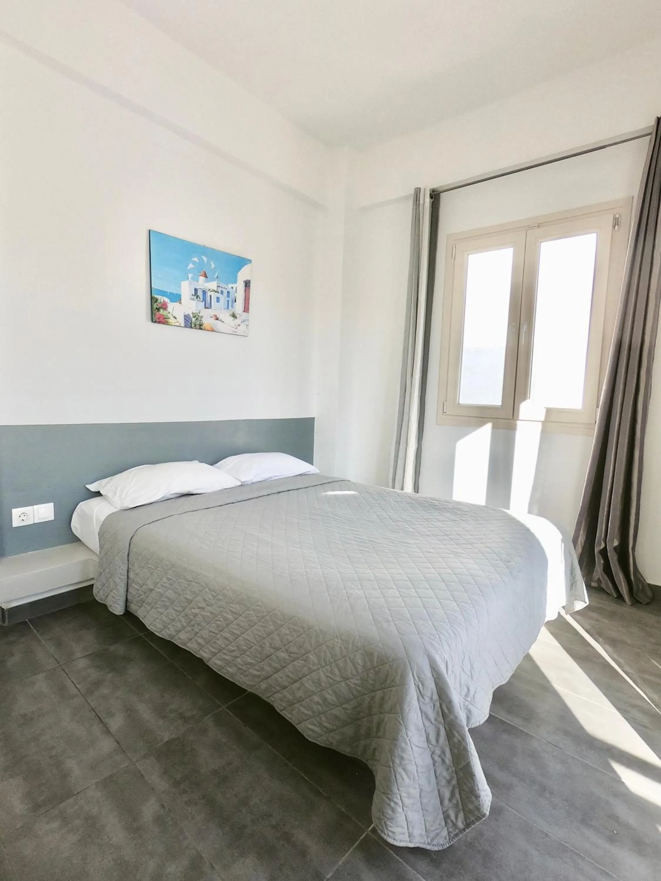 Bedroom, Bed in Anny Studios & Rooms Perissa Beach