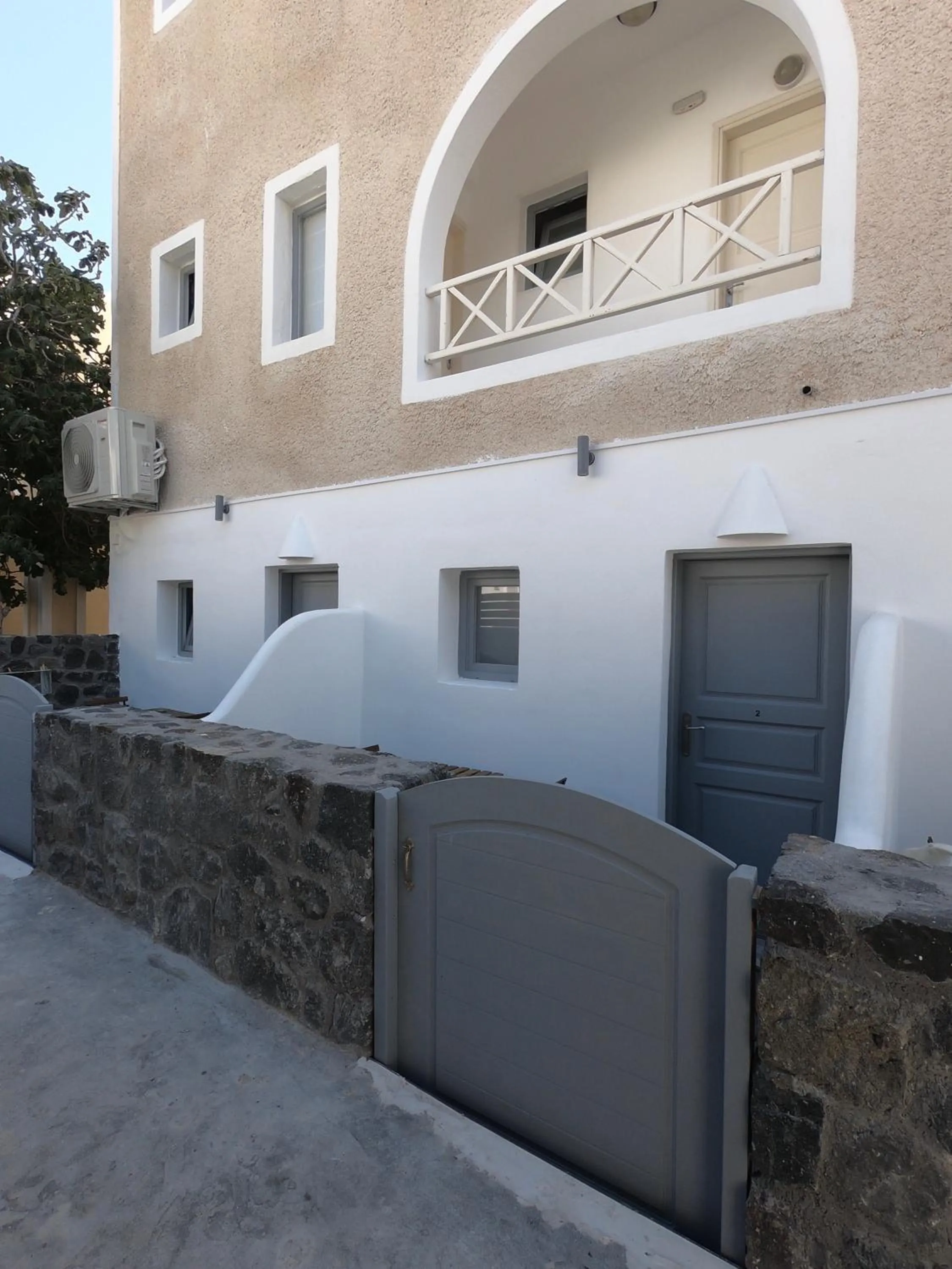 Balcony/Terrace in Anny Studios & Rooms Perissa Beach