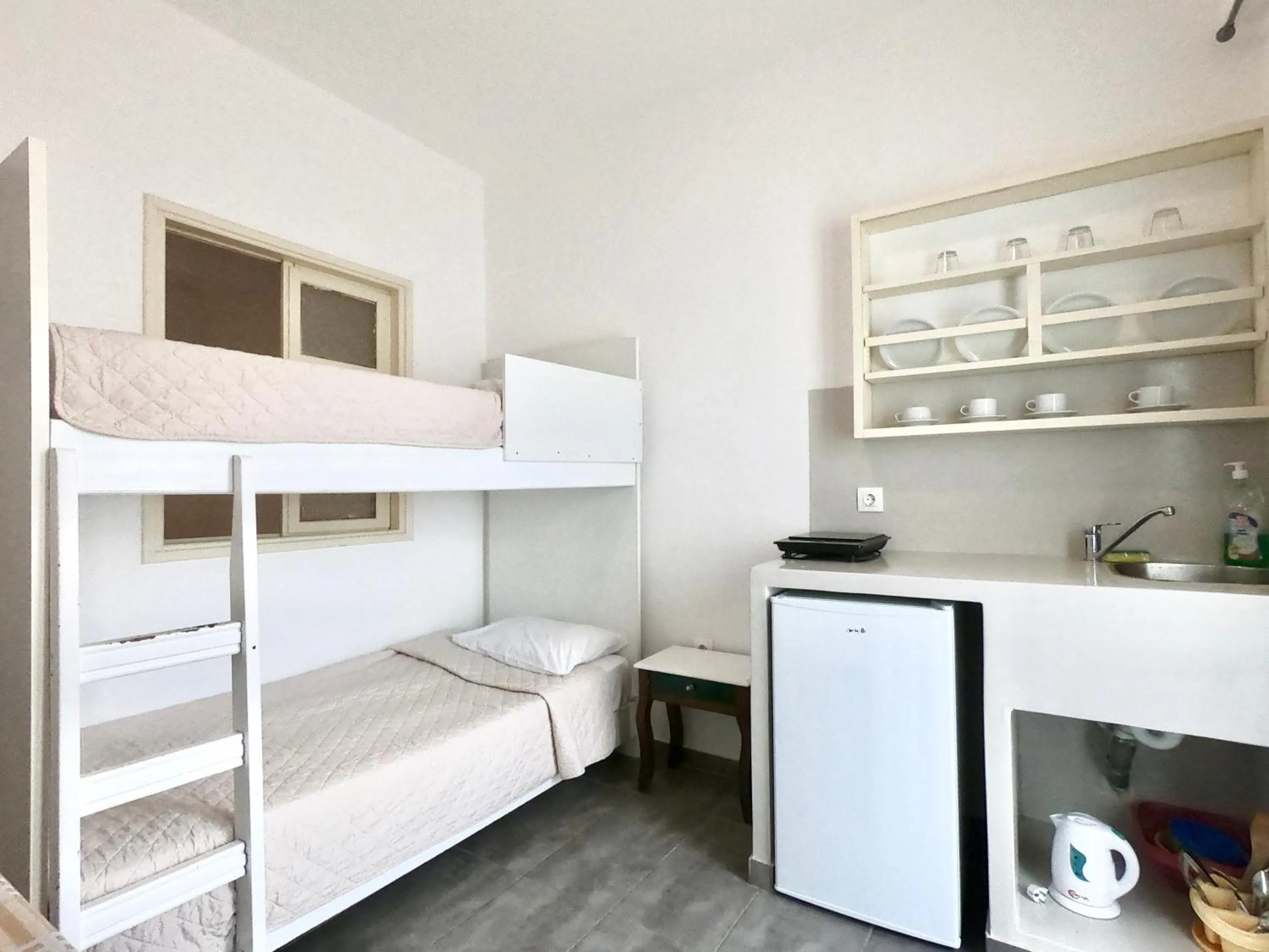 Bedroom, Bed in Anny Studios & Rooms Perissa Beach