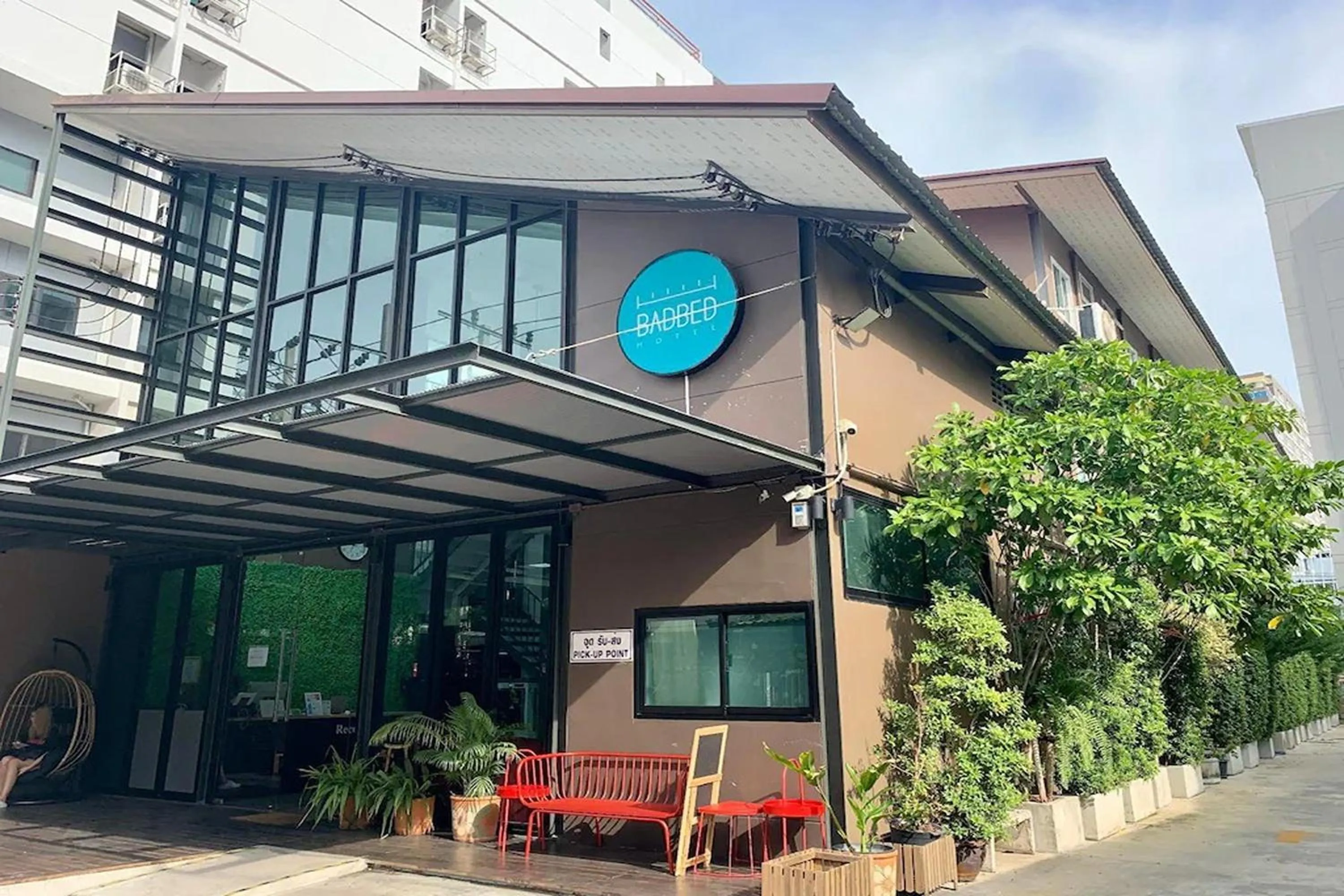 Property building in R 17 Living Hotel