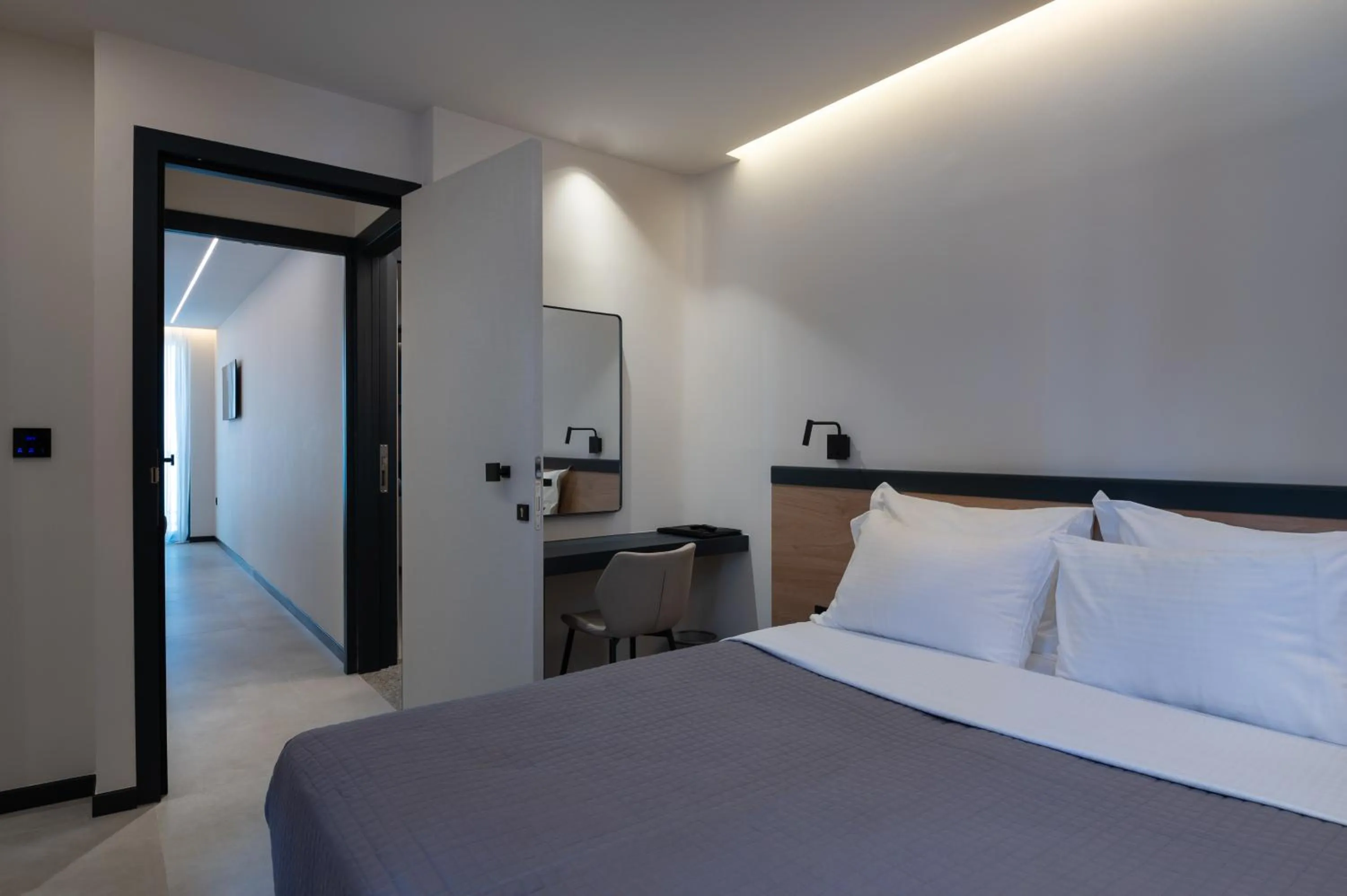 Photo of the whole room, Bed in Nema Hotel Athens