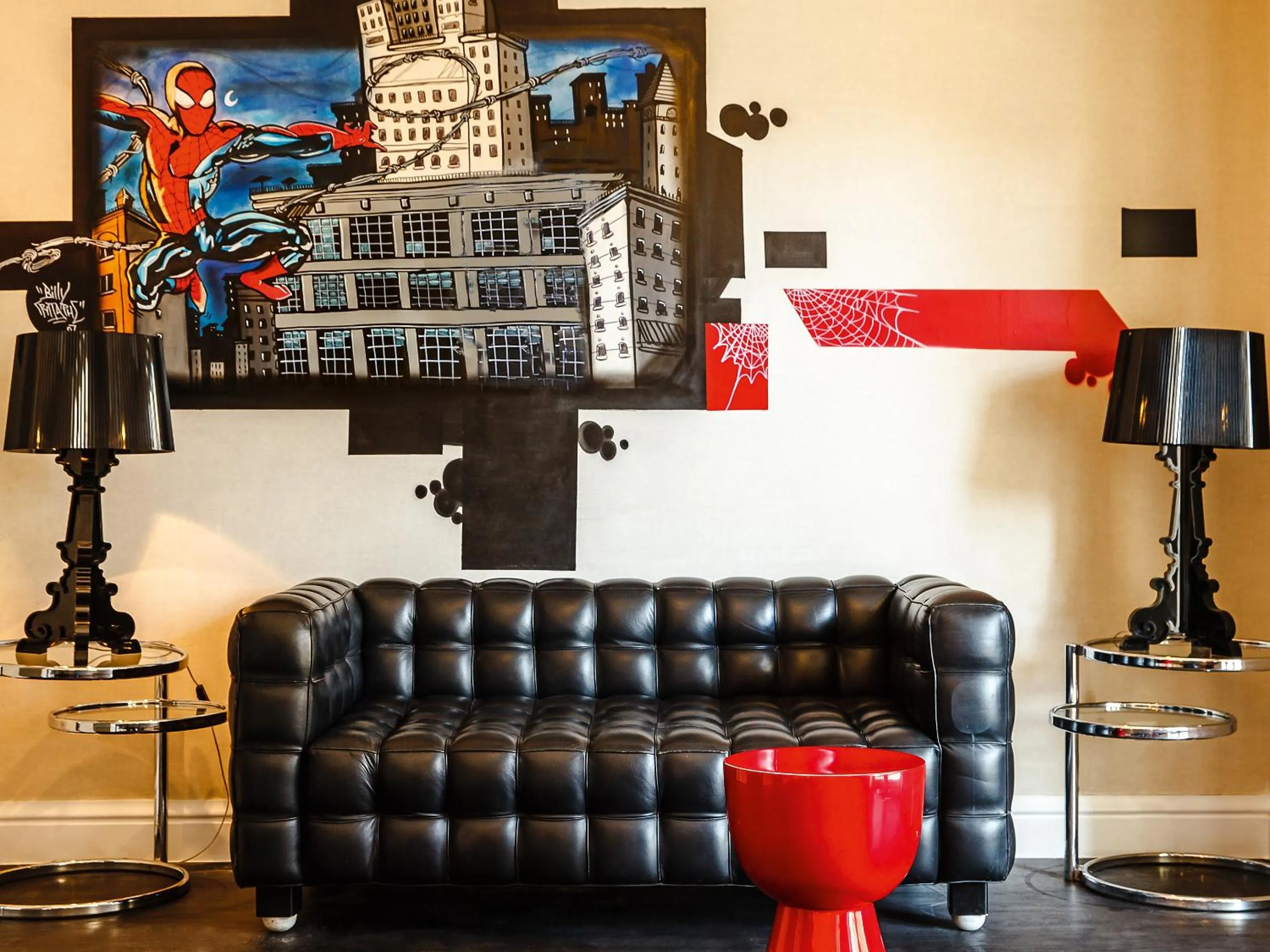 Decorative detail in Grecotel Pallas Athena