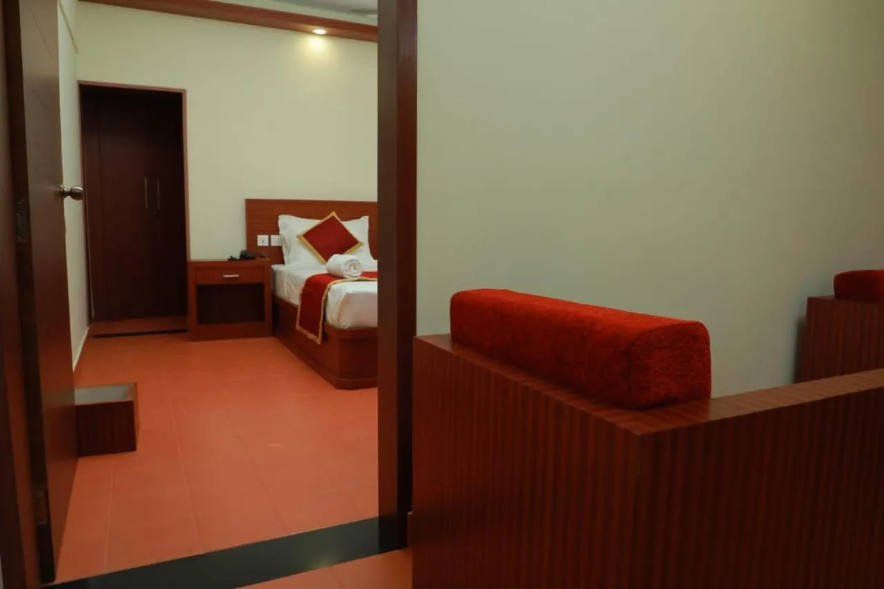 Photo of the whole room, Bed in Pearlspot Hotel