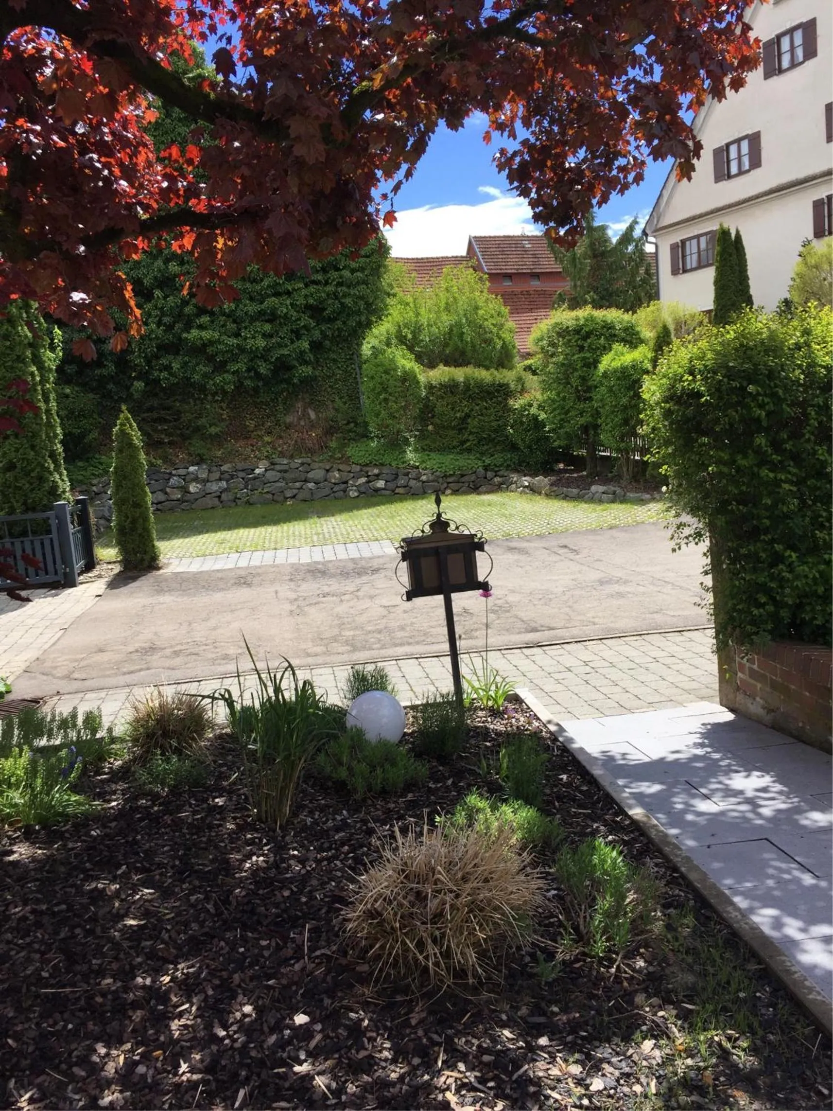 Parking in Apartmentvermietung Ingrid Bolkart - Vöhlino 2