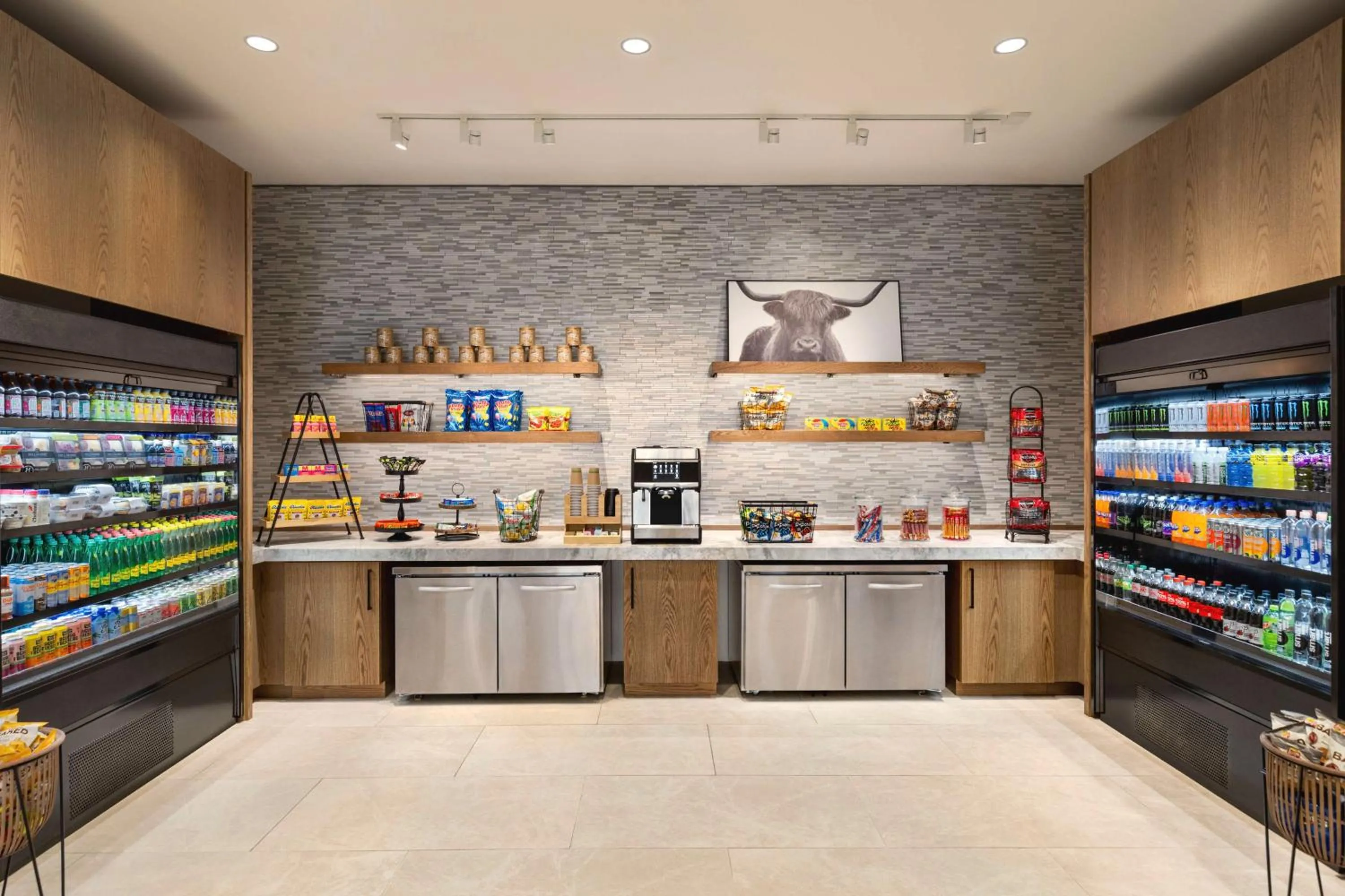 Restaurant/places to eat in Doubletree By Hilton Abilene Downtown Convention Center