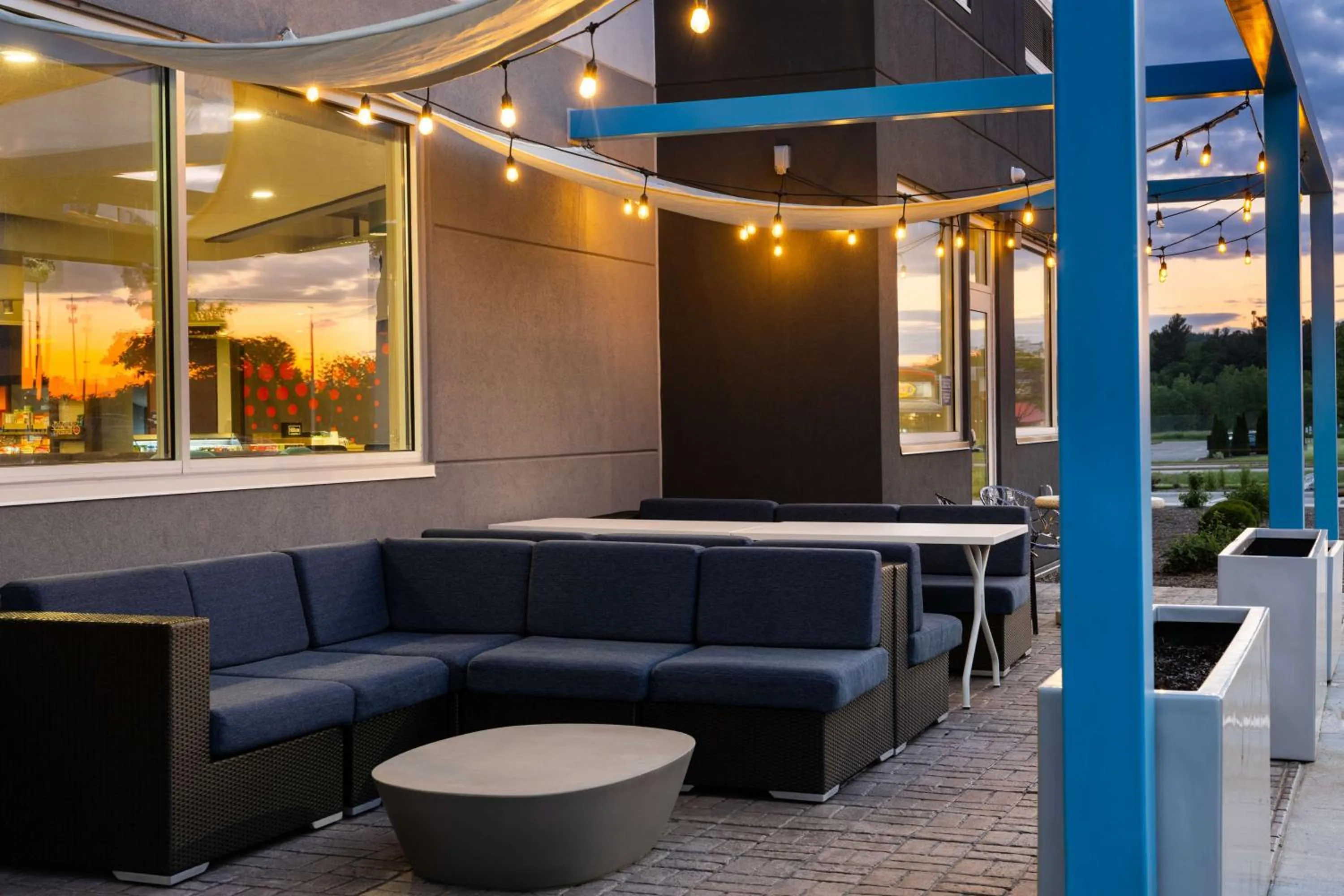 Patio in Tru By Hilton Wisconsin Dells