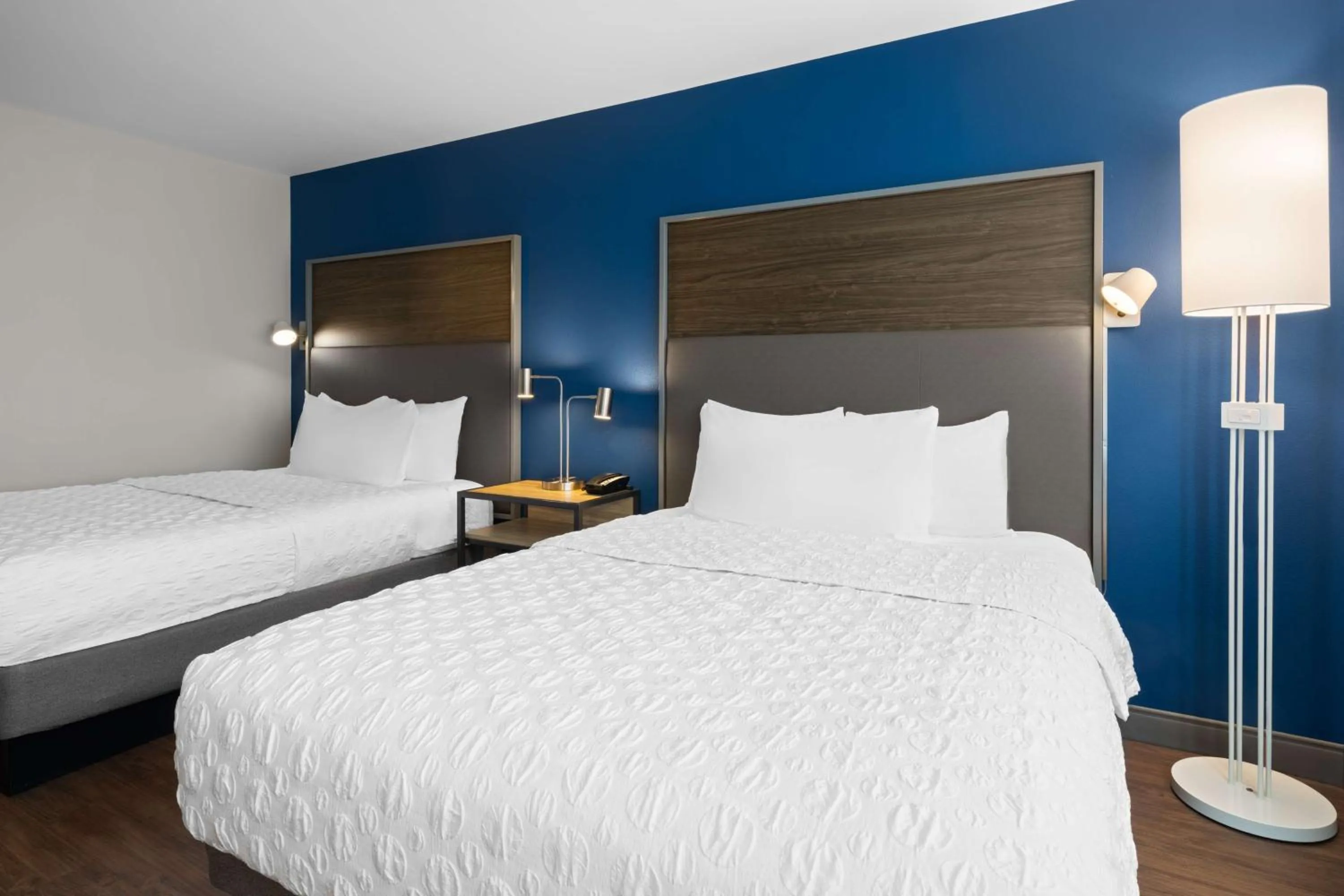 Bed in Tru By Hilton Wisconsin Dells