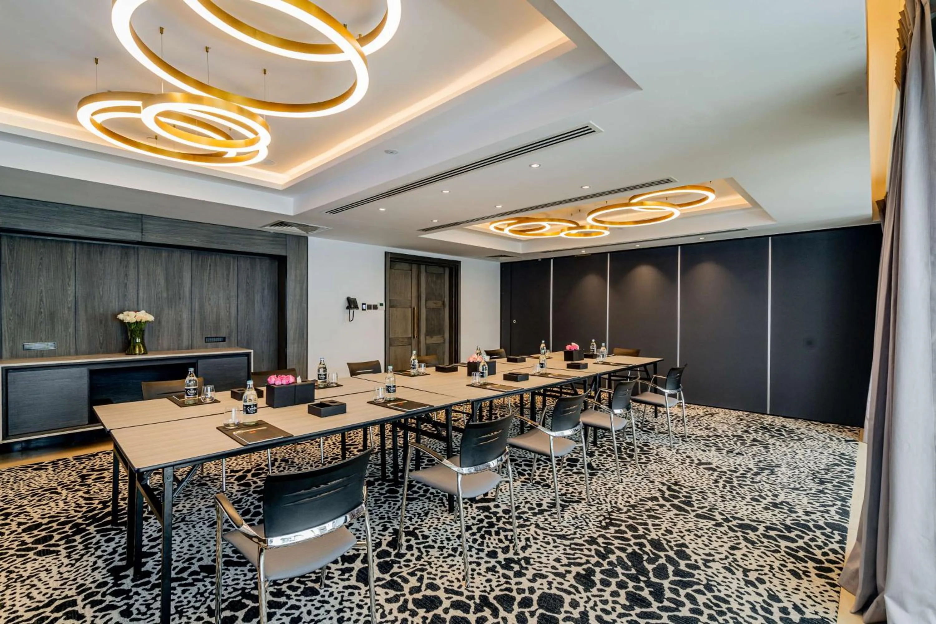 Meeting/conference room in Kwetu Nairobi, Curio Collection By Hilton