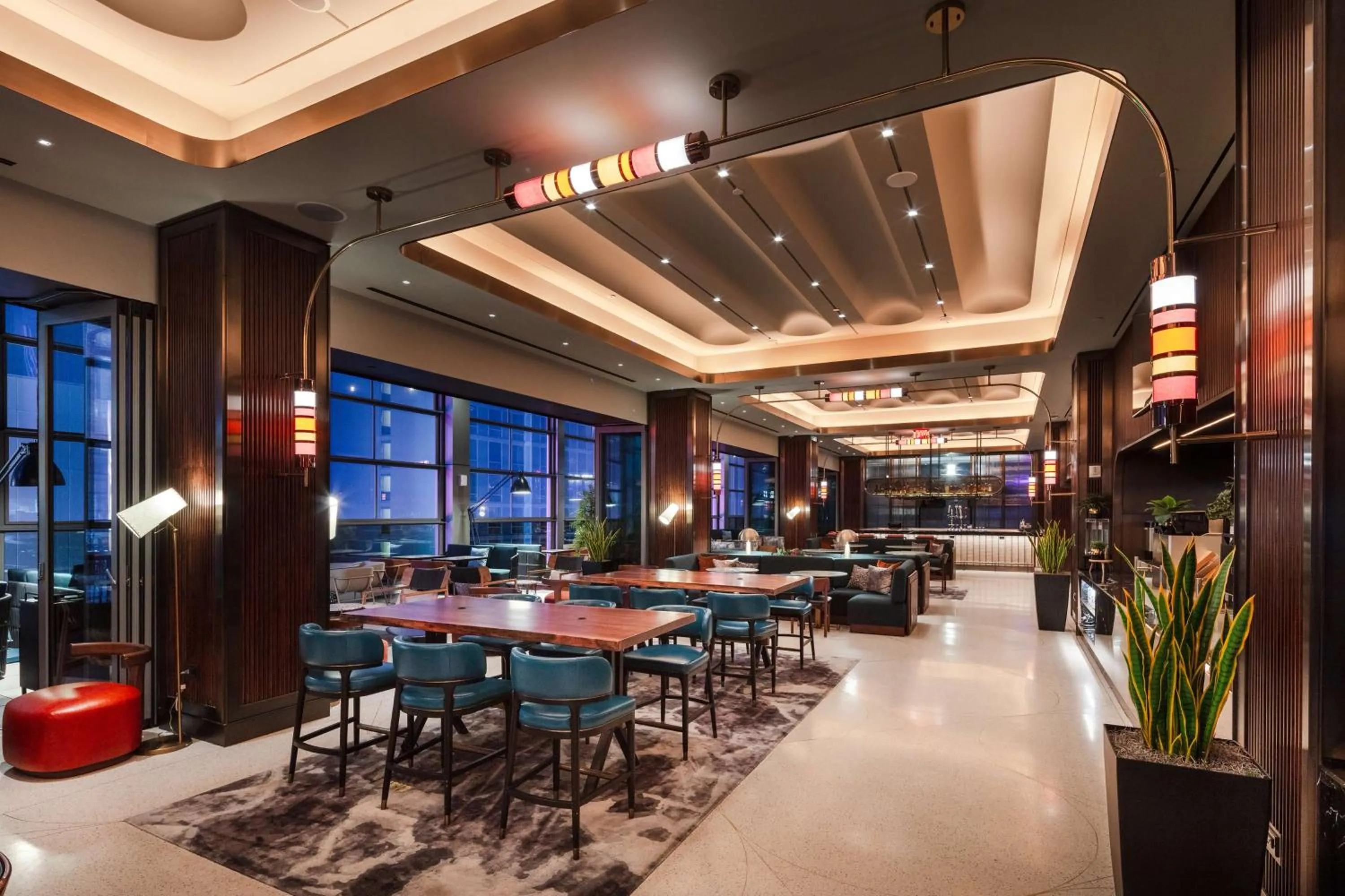 Restaurant/places to eat in Tempo By Hilton New York Times Square