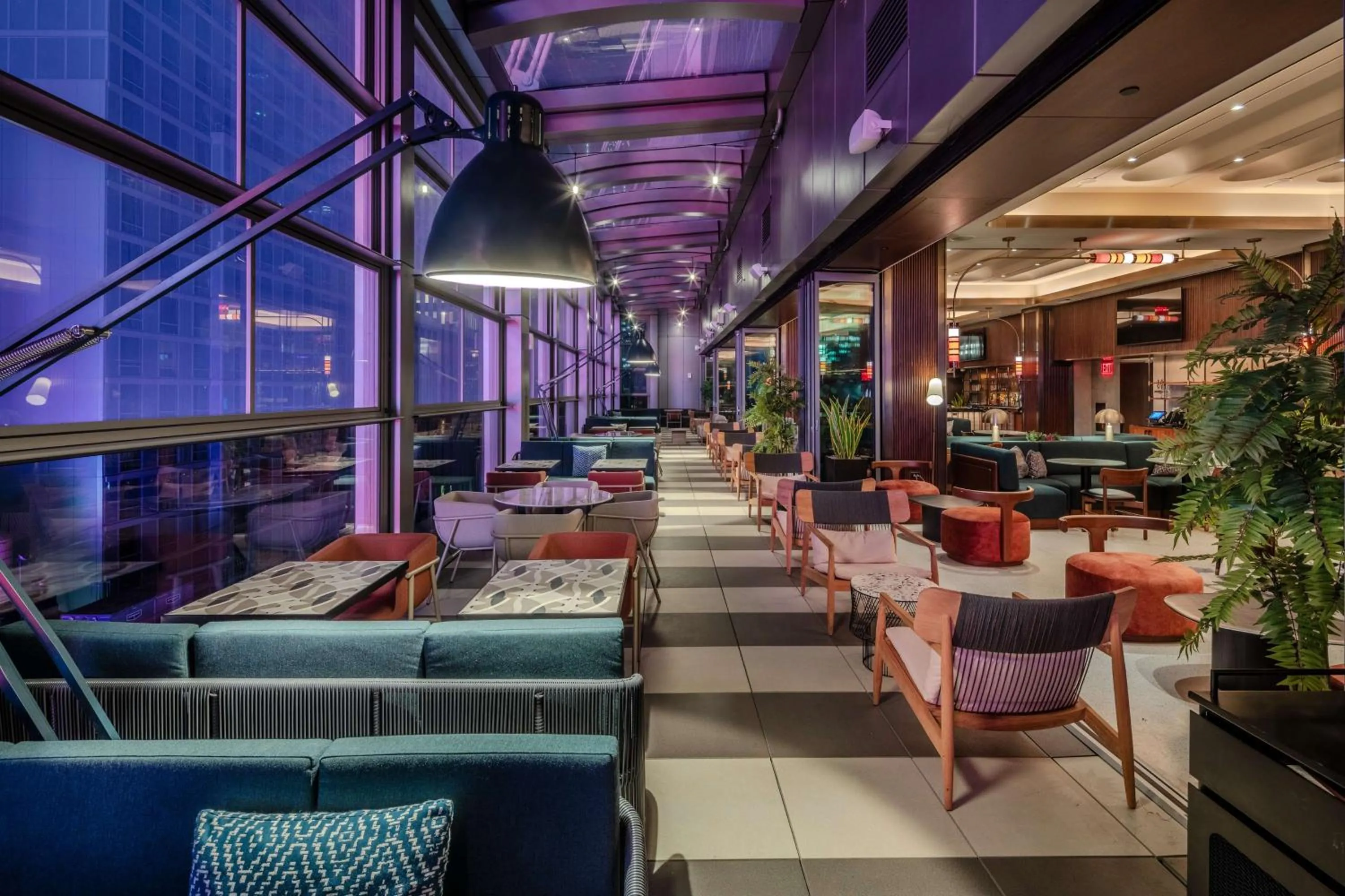 Restaurant/places to eat in Tempo By Hilton New York Times Square