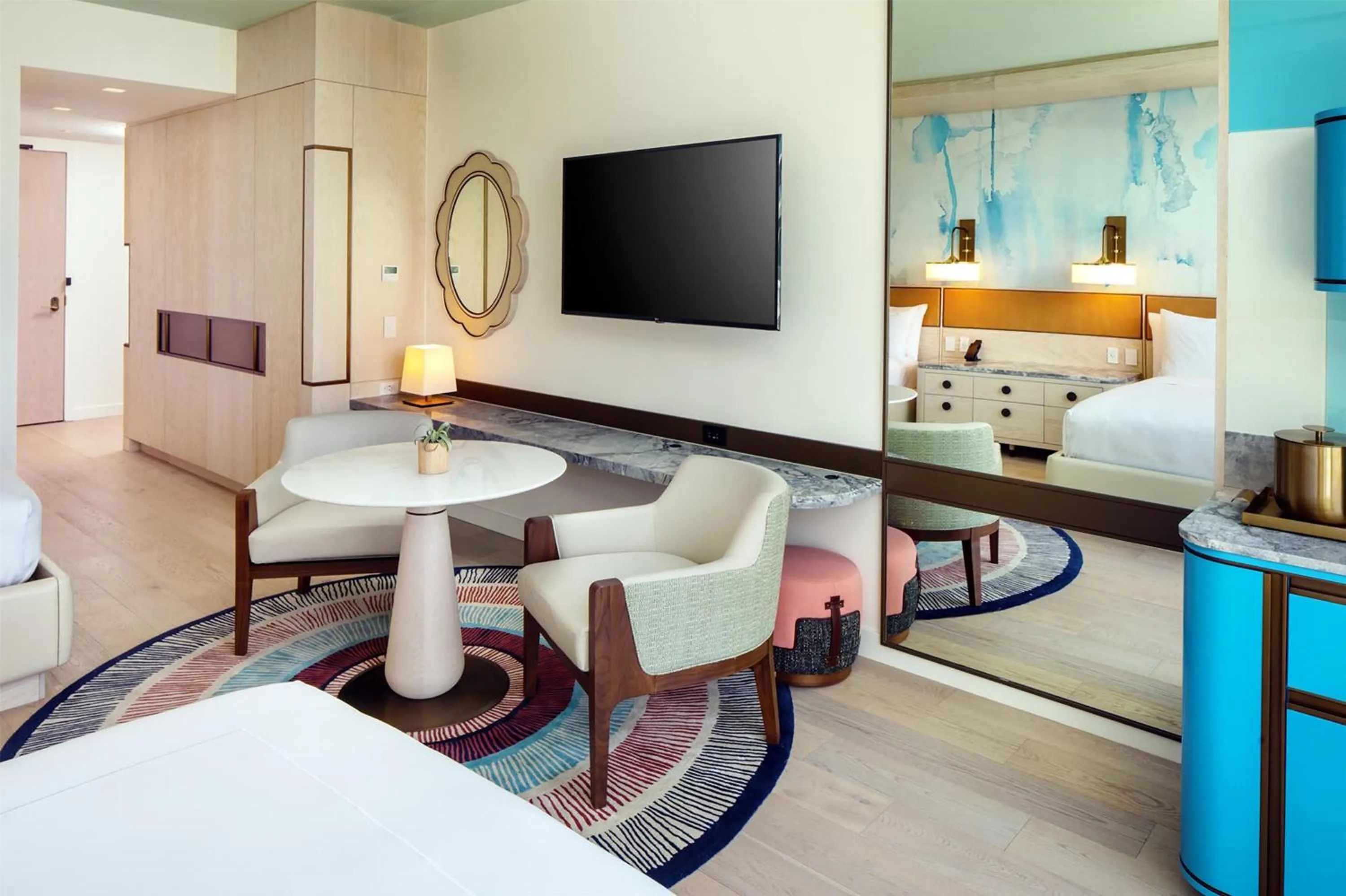 Living room in Conrad Orlando