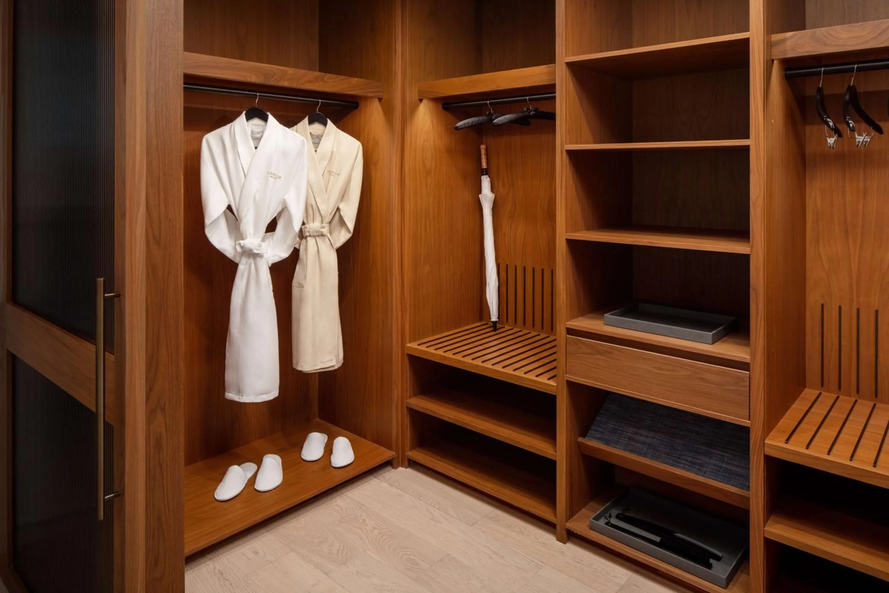 Photo of the whole room in Conrad Orlando