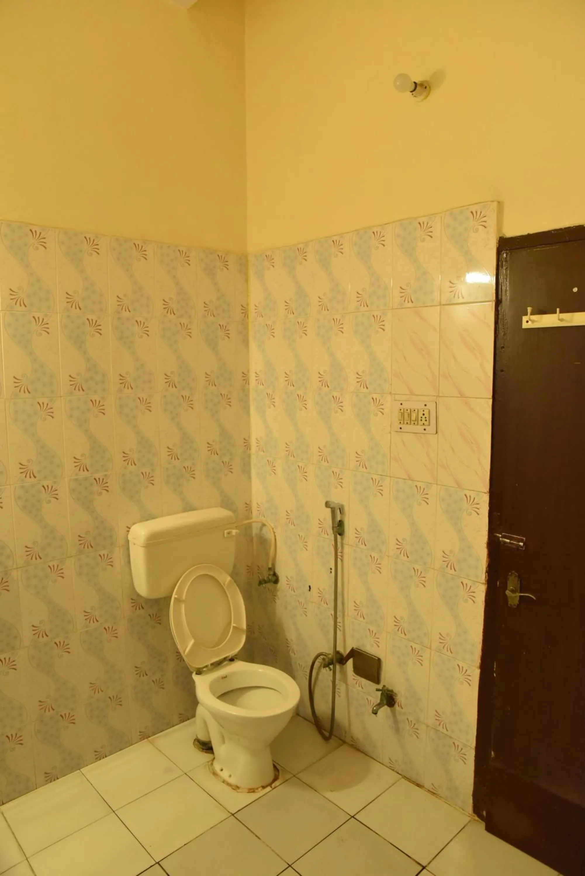 Toilet in Hotel C-9
