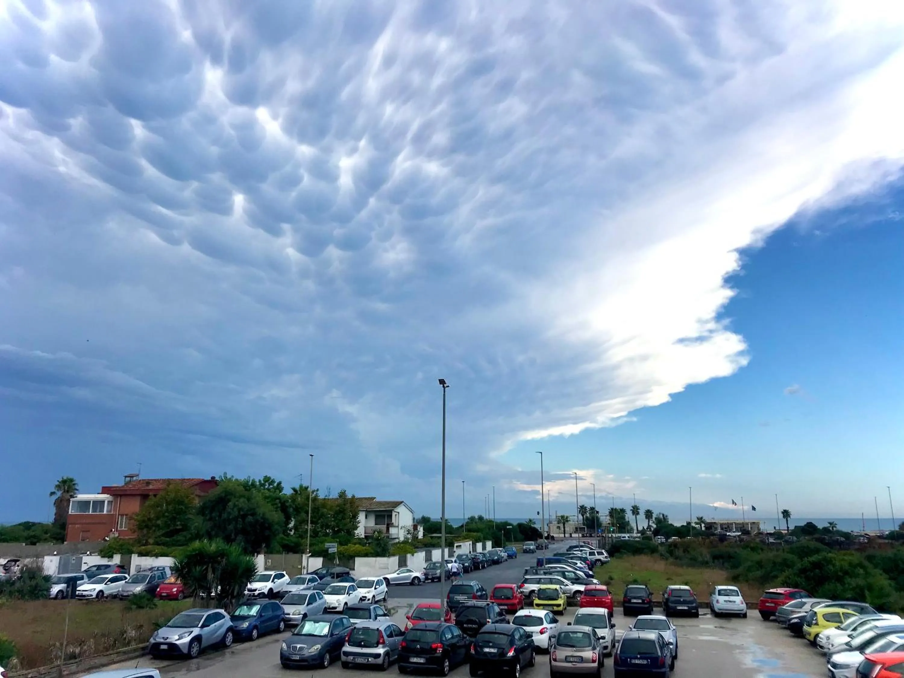 Day in Stella Di Mare - ampio appartamento con DUE bagni - fronte mare