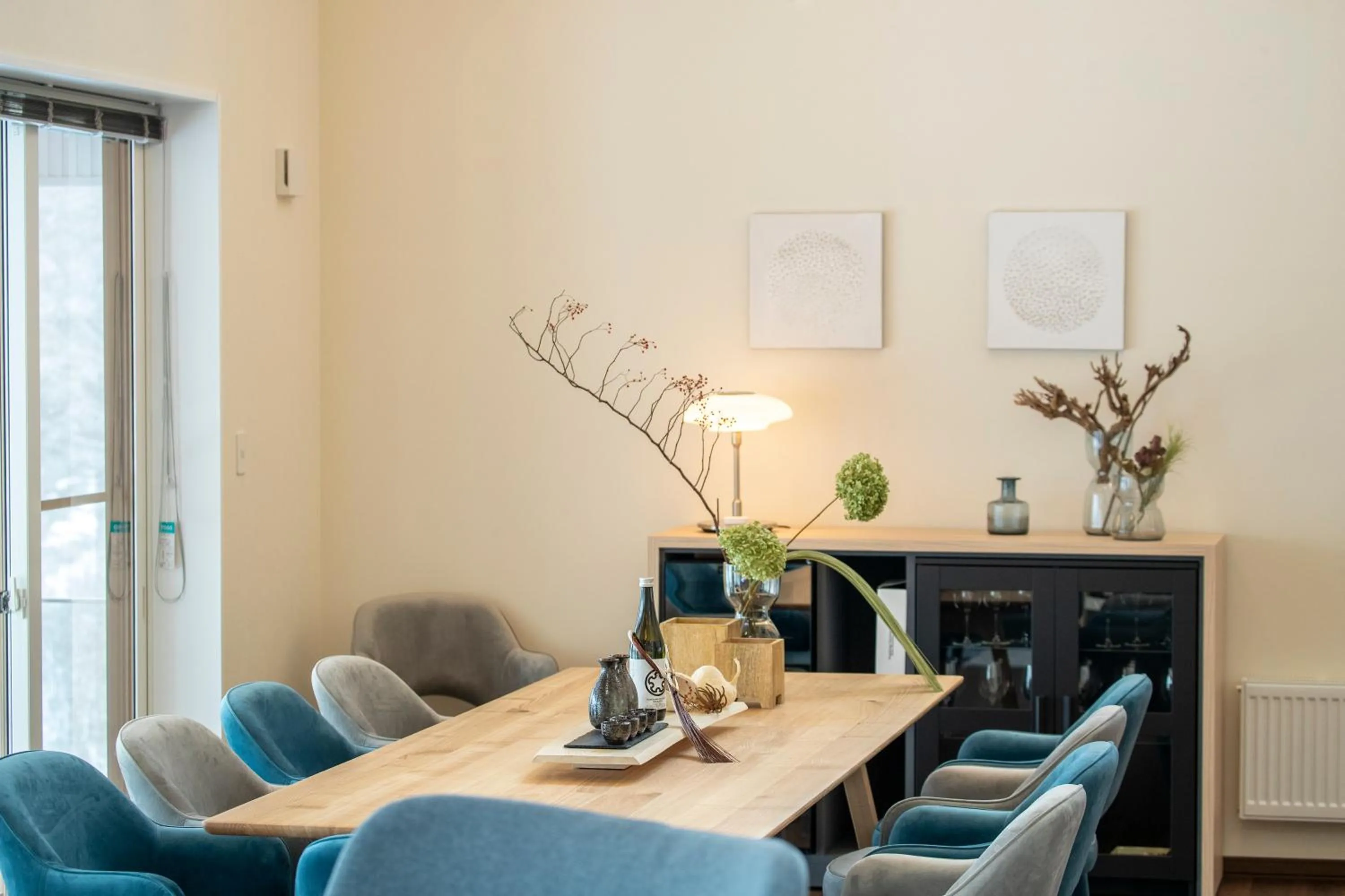 Dining area in Blue Heron