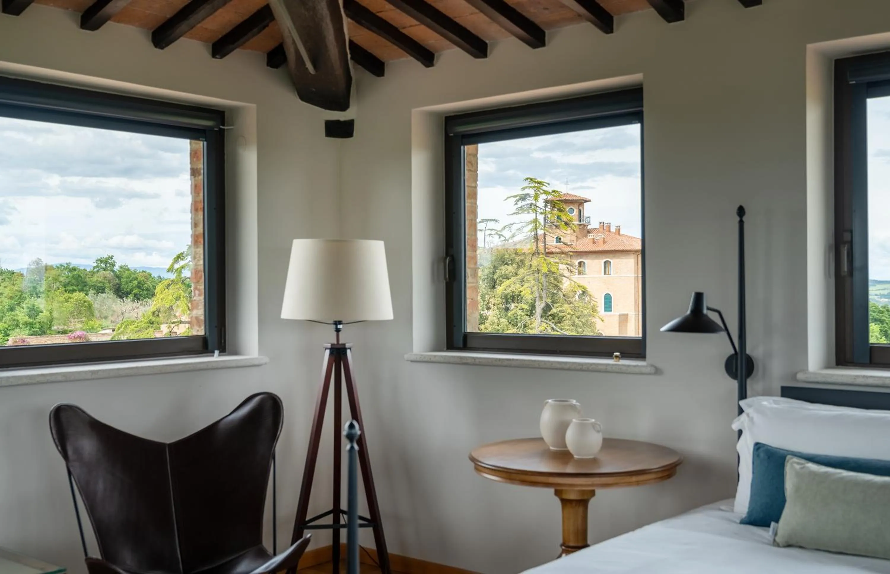 View (from property/room), Bed in Precise Tale Poggio Alla Sala