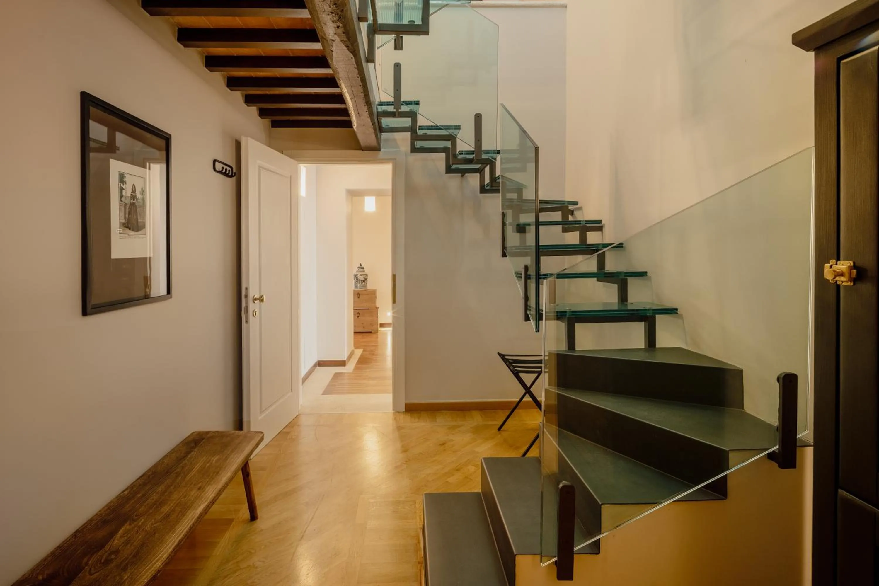 Other in Precise Tale Poggio Alla Sala