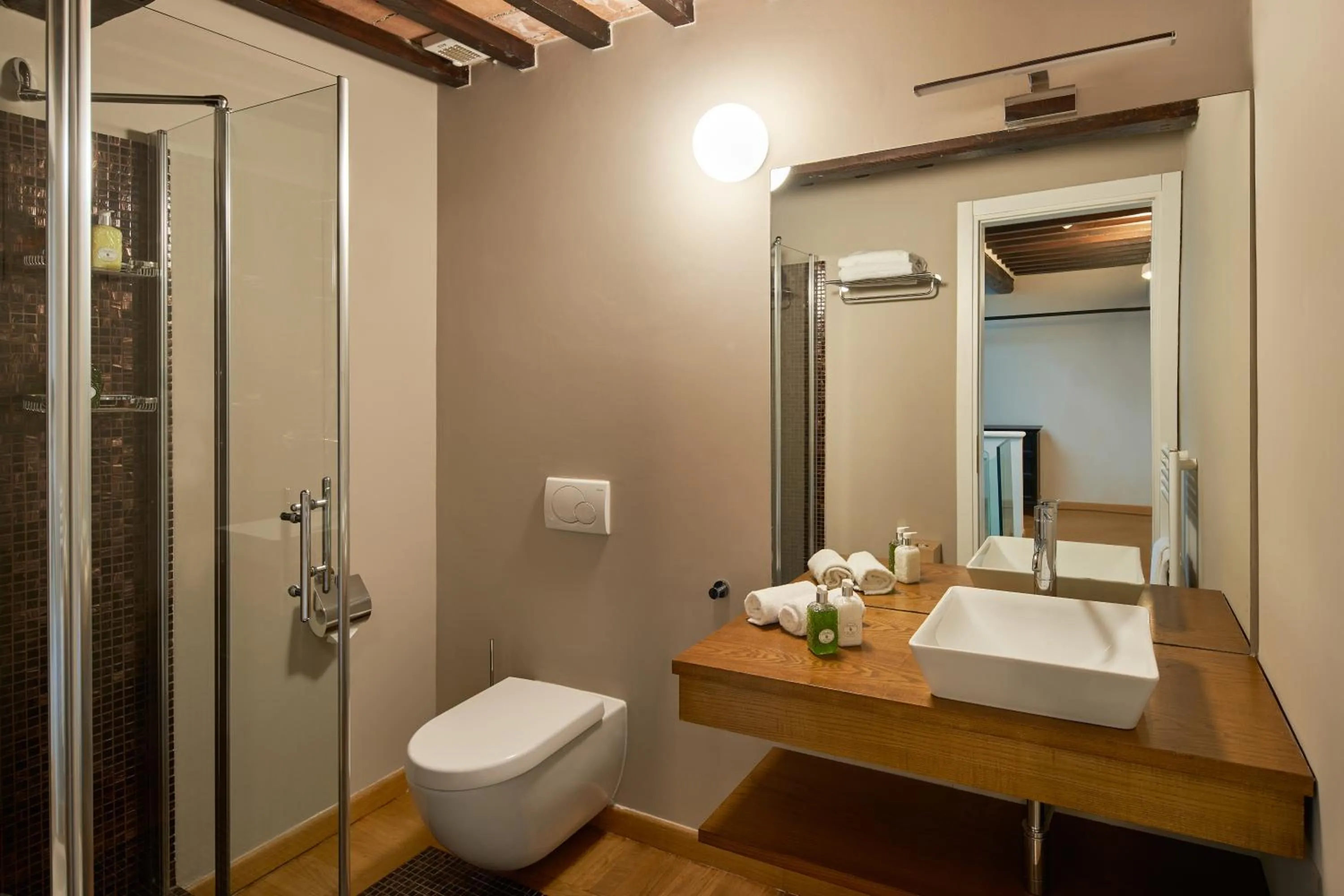 Bathroom in Precise Tale Poggio Alla Sala