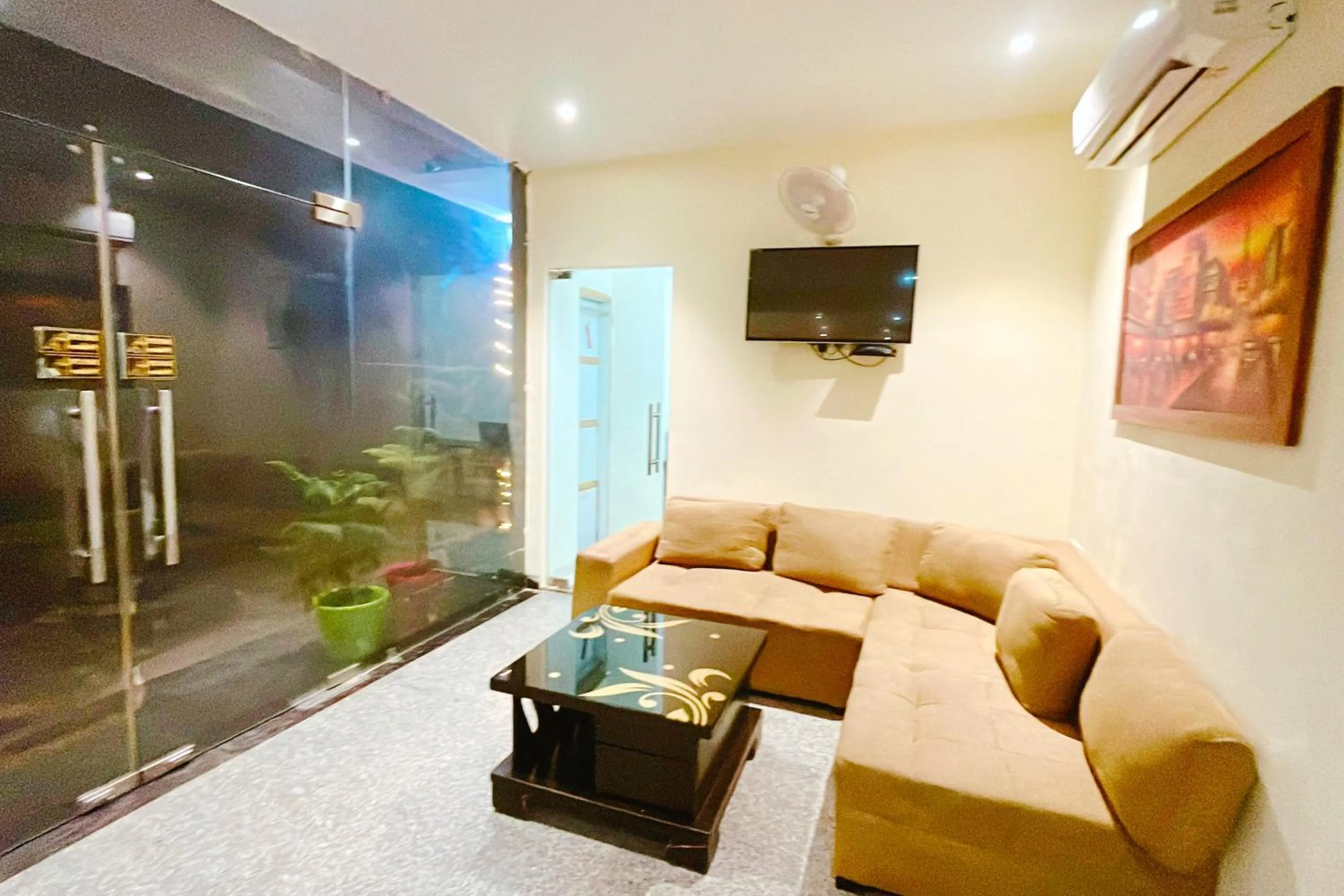 TV and multimedia in Ganga Ashoka Hotel Rishikesh