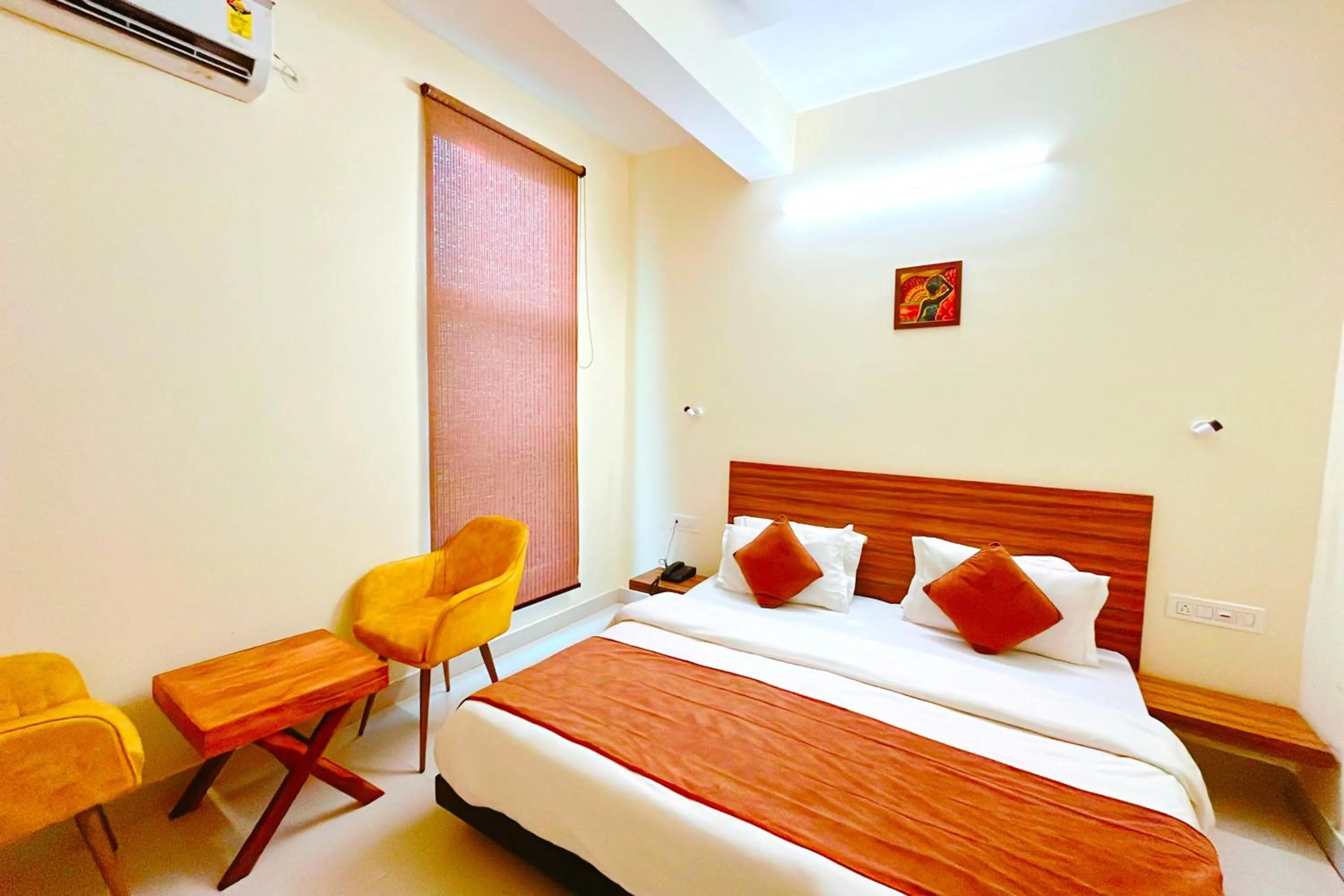 Bed in Ganga Ashoka Hotel Rishikesh