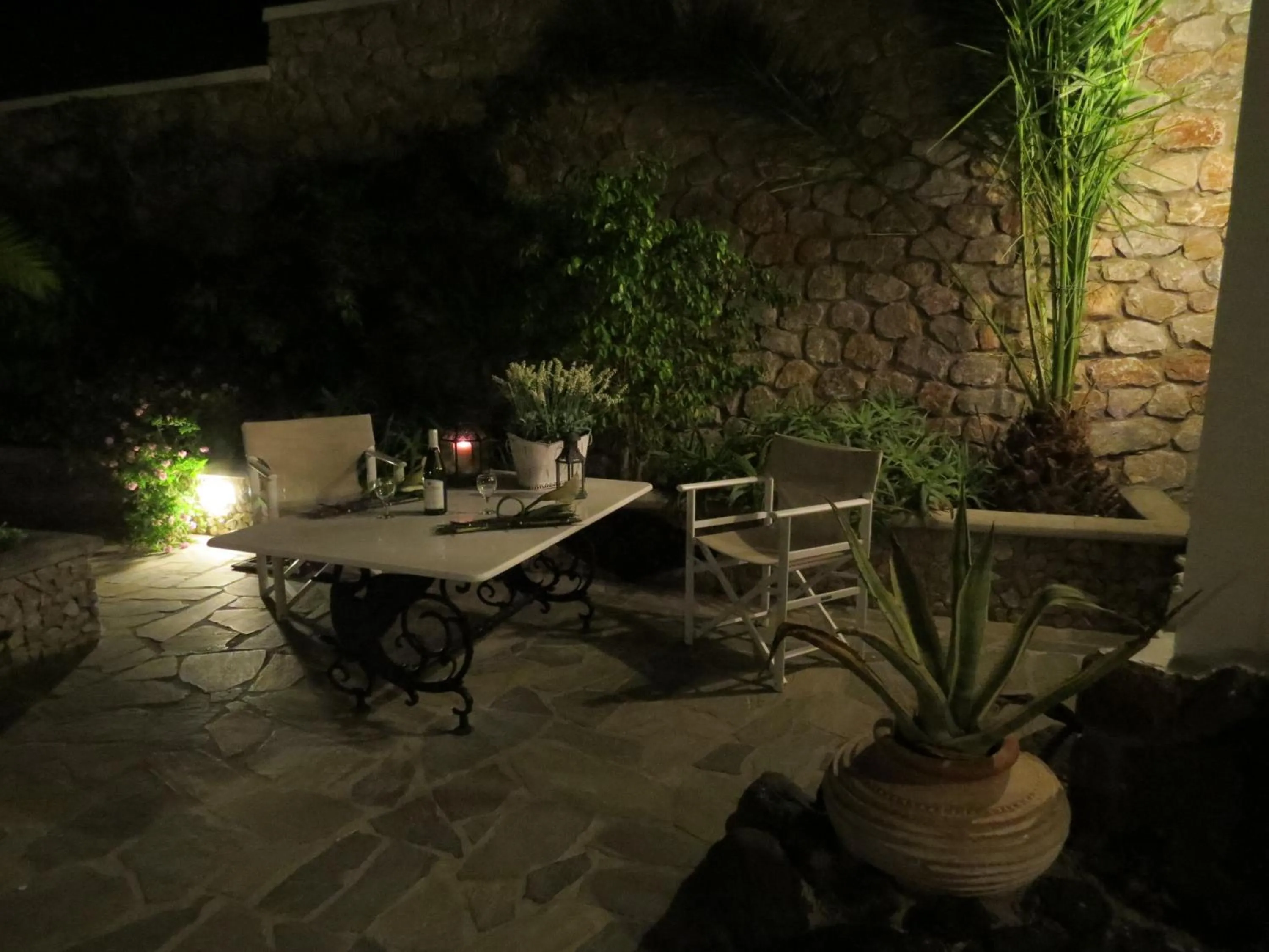 Balcony/Terrace in Villa Manos Hotel