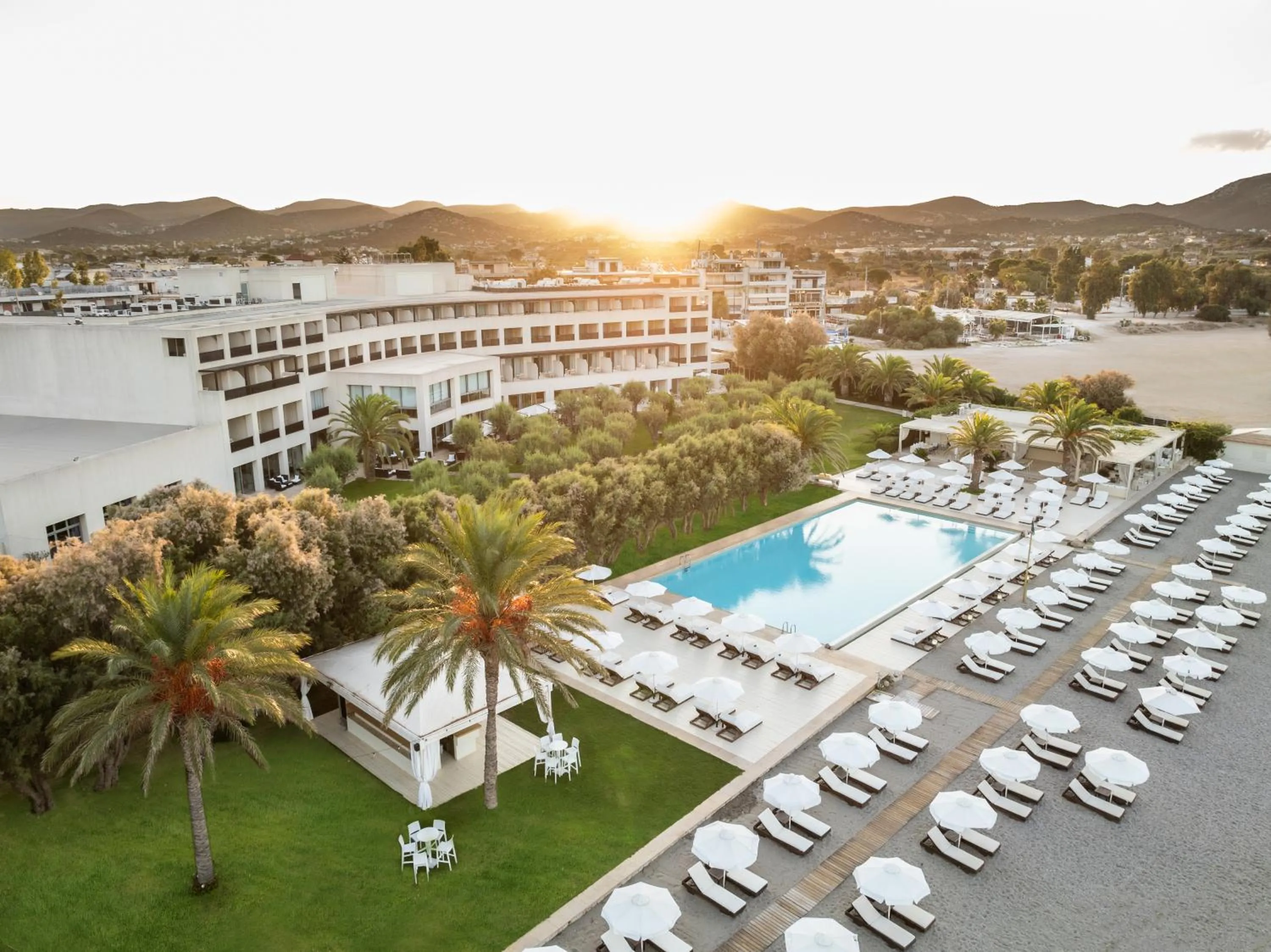 Property building in Plaza Resort