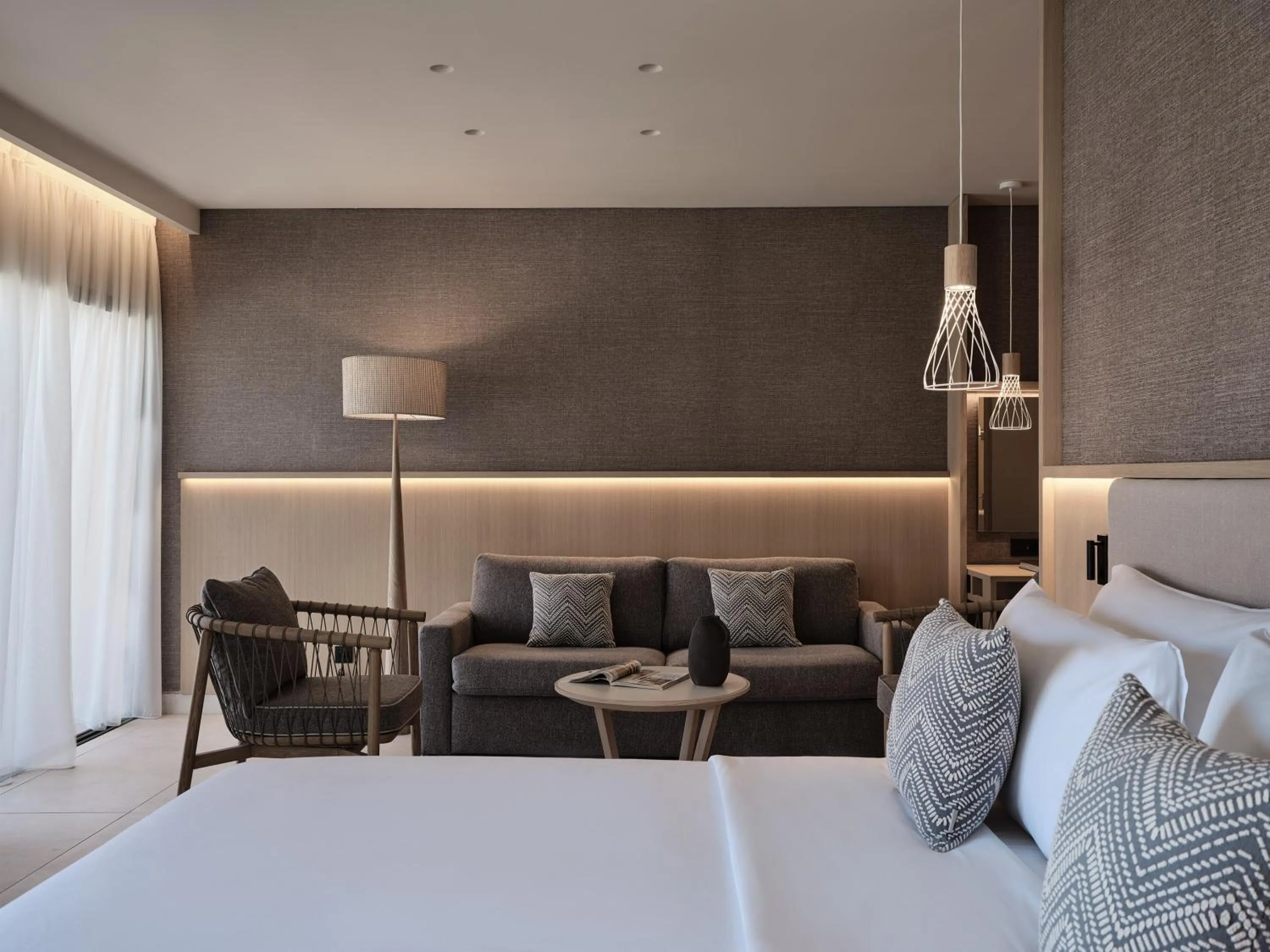 Seating area, Bed in Cora Hotel & Spa