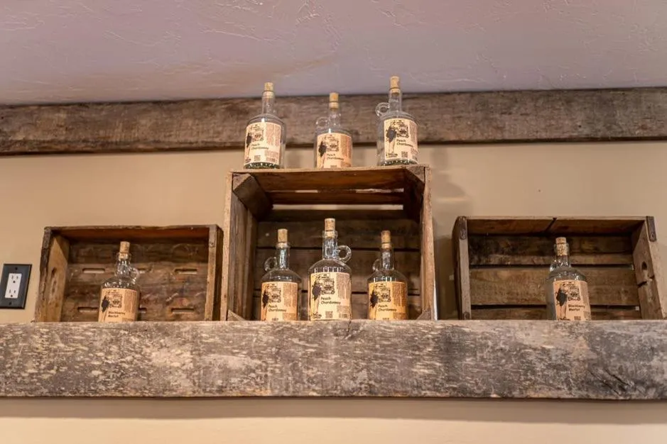 Decorative detail in Harmony Tree Resorts inc