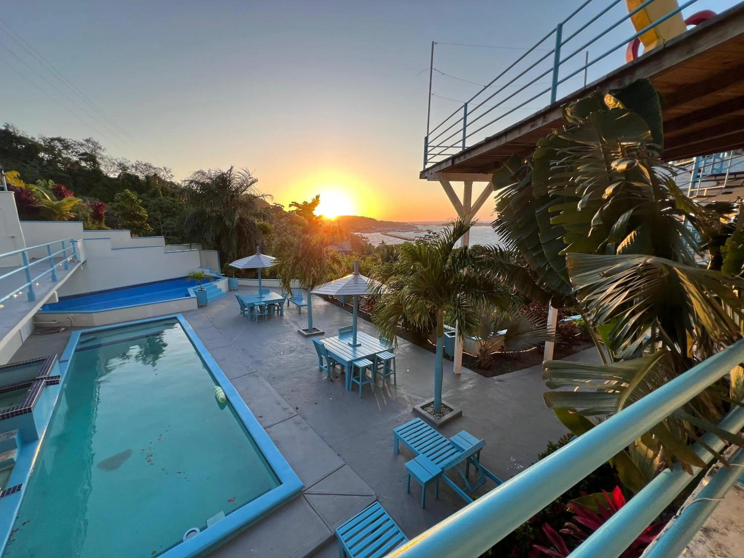 Sunrise in Ocean View Hotel and Restaurant