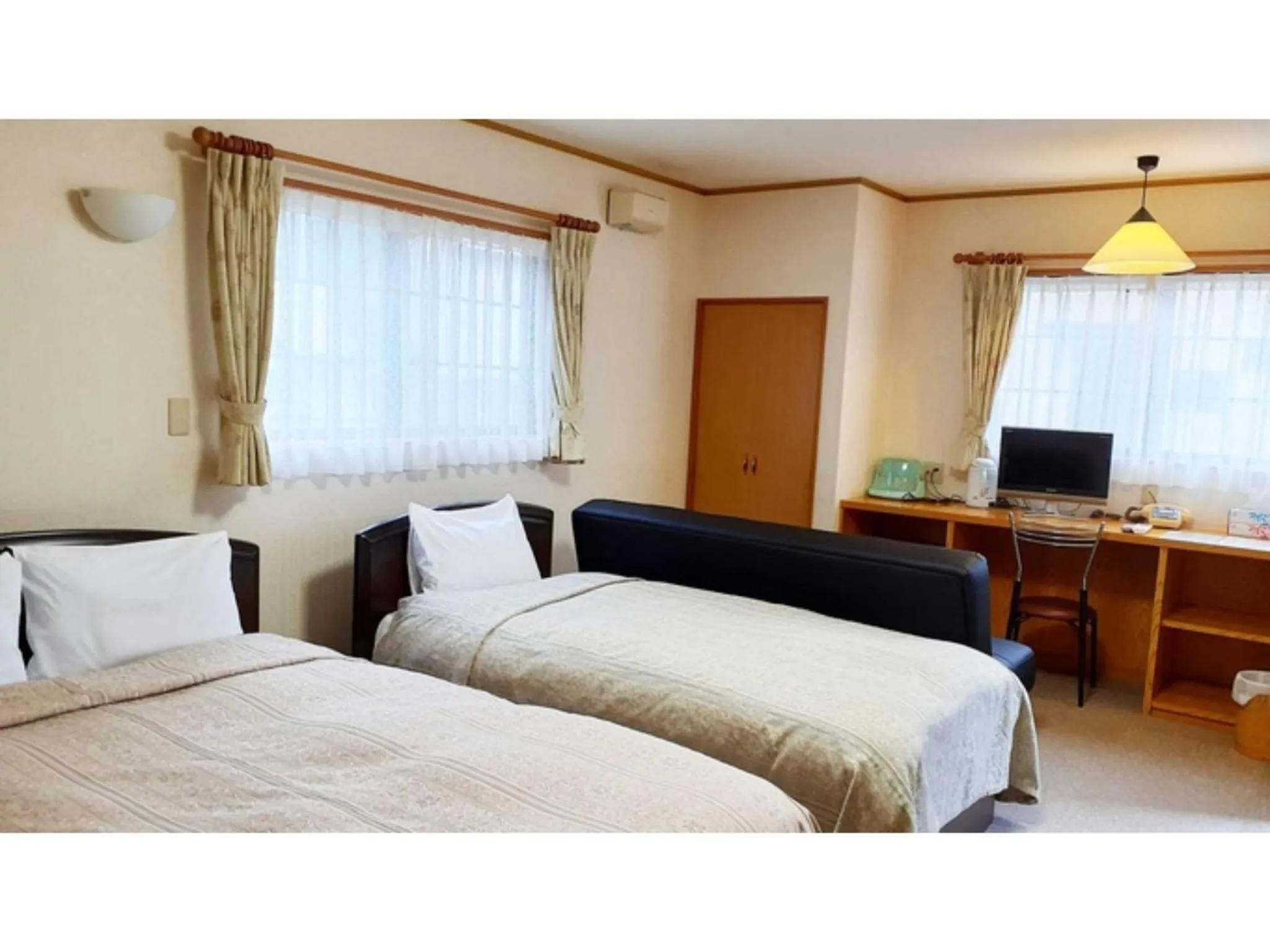 Photo of the whole room, Bed in Sudomari no Yado Sunmore - Vacation STAY 46742v
