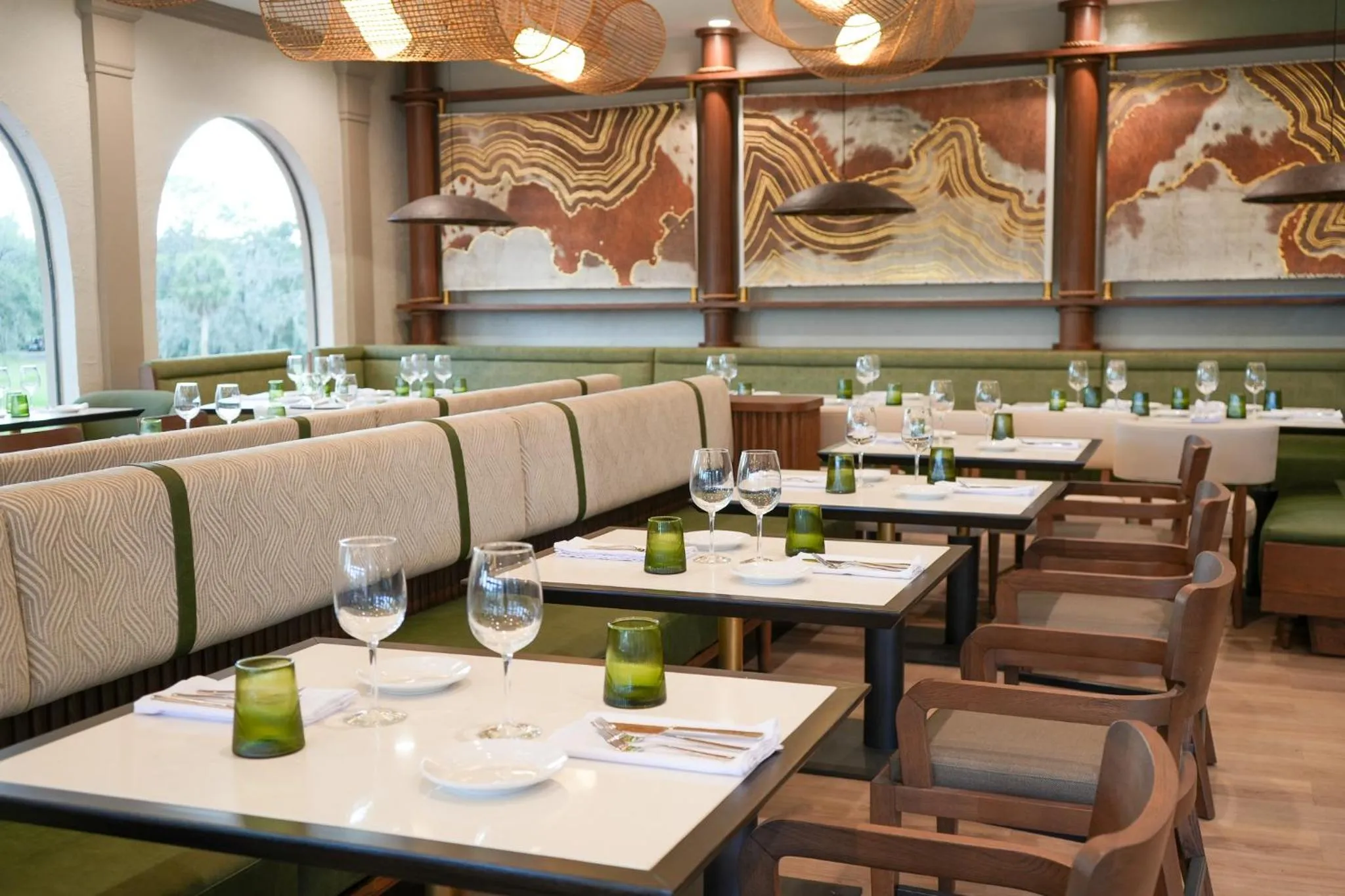 Restaurant/places to eat in Mission Resort and Club