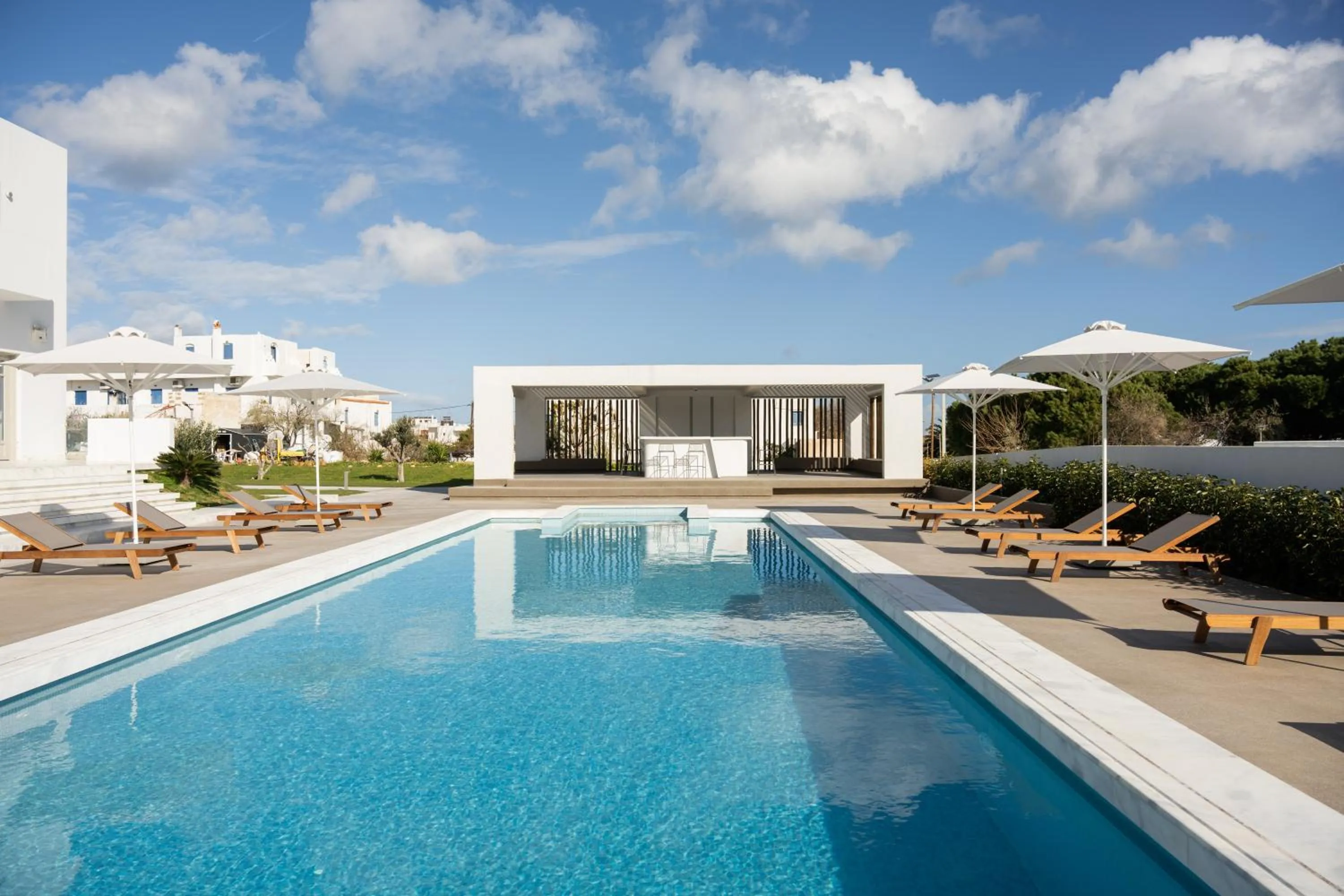 Lounge or bar in Tzanis Resort Skyros